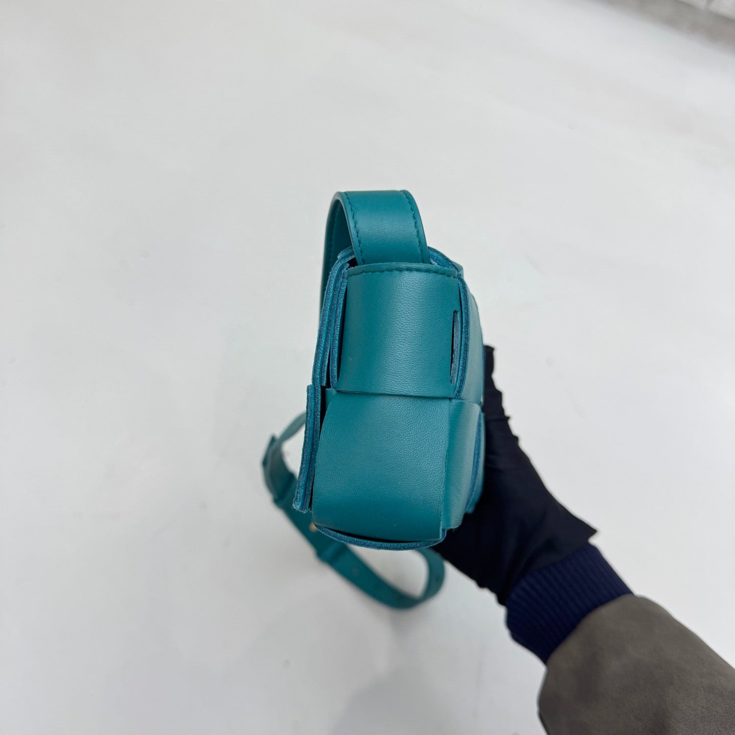 Pre-owned Certified Bottega Veneta BV Brick Cassette in Turquoise Intrecciato Lambskin, w/ dust bag