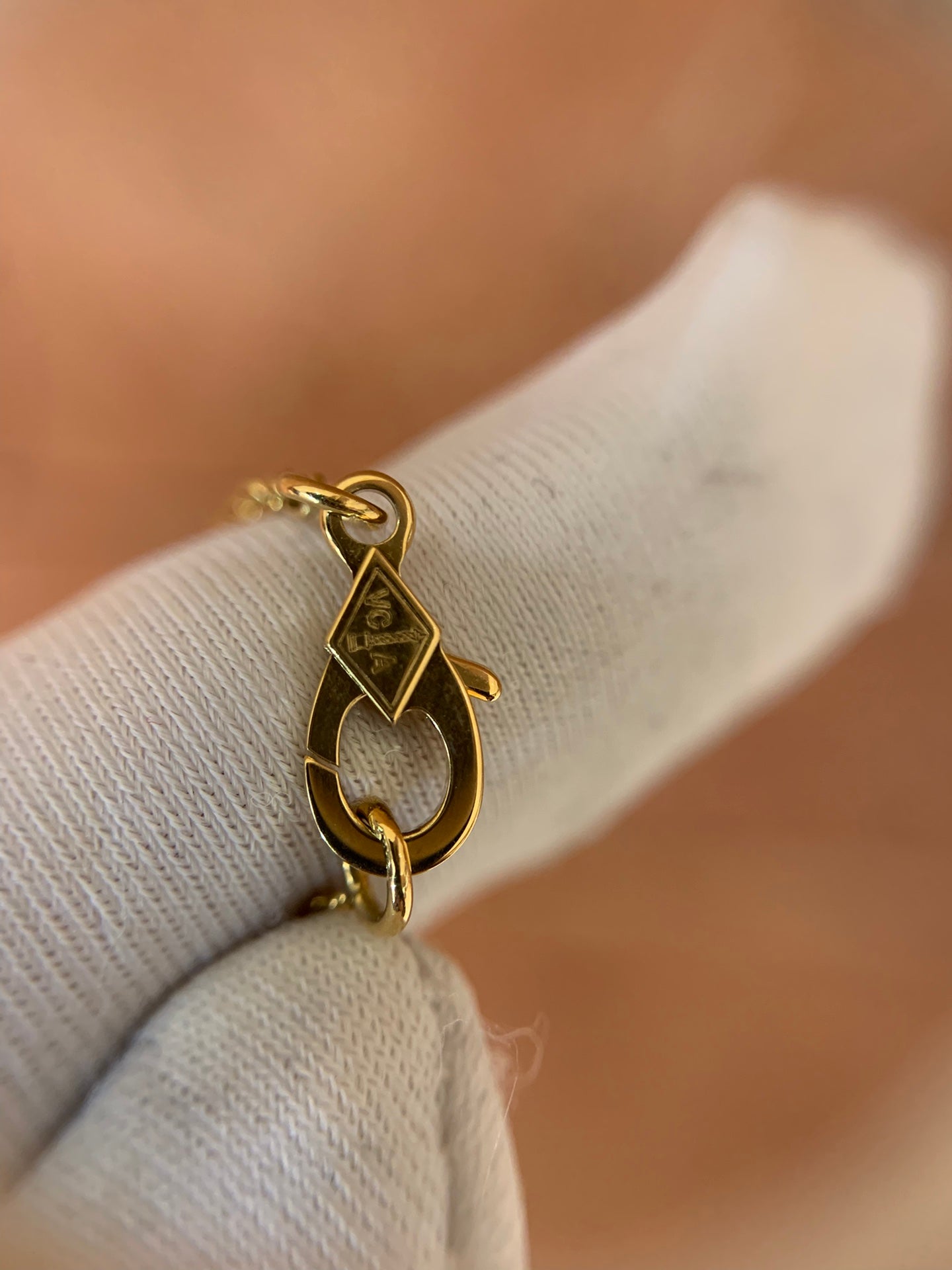 Pre-owned Certified VCA Van Cleef & Arpels Two Butterfly Necklace Gold with Diamonds, 2021, w/ box, certificate