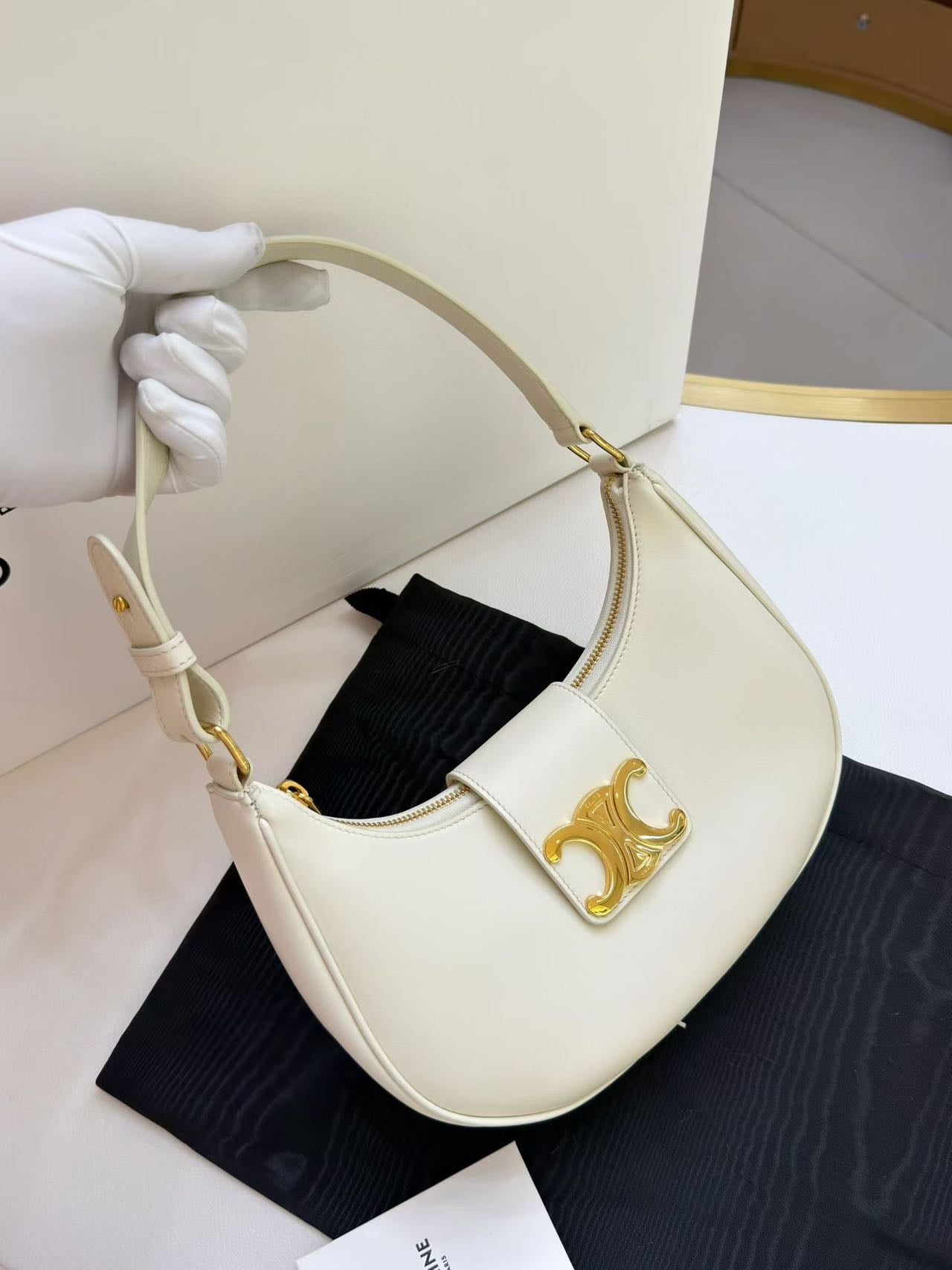 Pre-owned Certified Celine Medium Ava Triomphe Bag in White Calfskin with Golden Hardware, w/ dust bag
