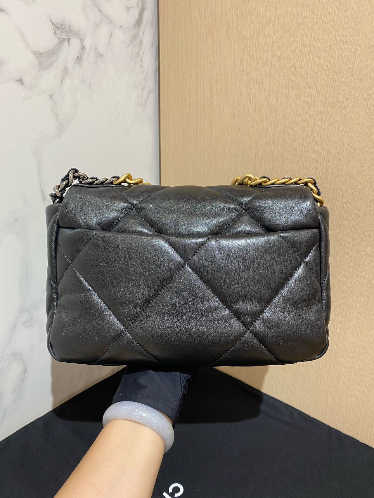 Pre-owned Certified Chanel 19 Bag Small in Black Lambskin with Golden Hardware, 2021-2022,w/ full set