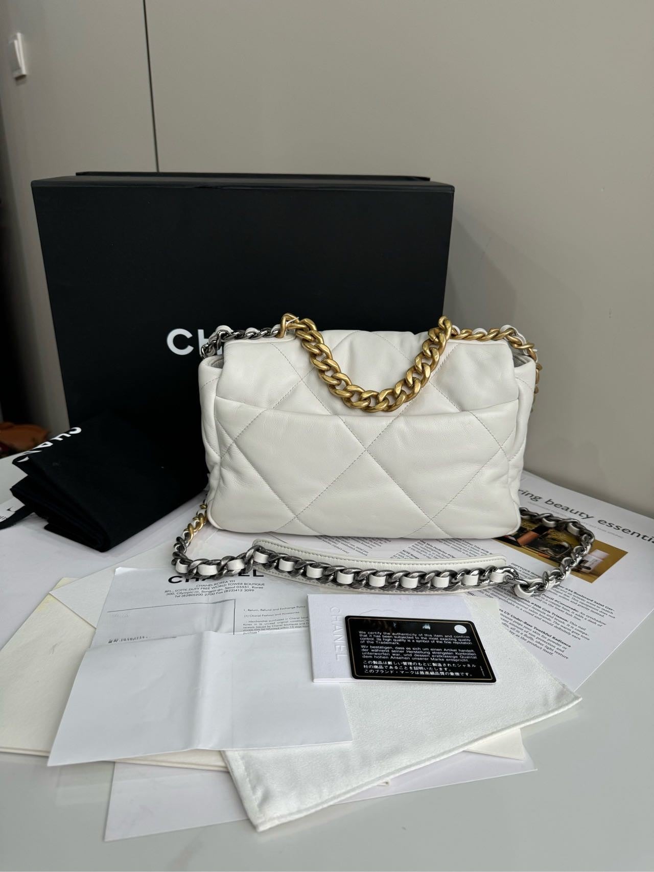 Pre-owned Certified Chanel 19 Bag Small in White Lambskin with Golden Hardware, 2020- 2021,w/ full set