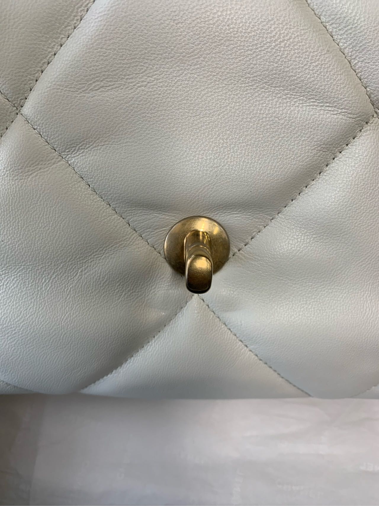 Pre-owned Certified Chanel 19 Bag Small in White Lambskin with Golden Hardware, 2020- 2021,w/ full set