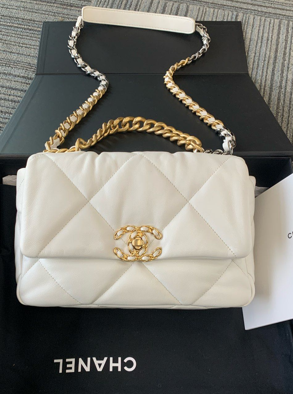 Pre-owned Certified Chanel 19 Bag Small in White Lambskin with Golden Hardware, 2020- 2021,w/ full set