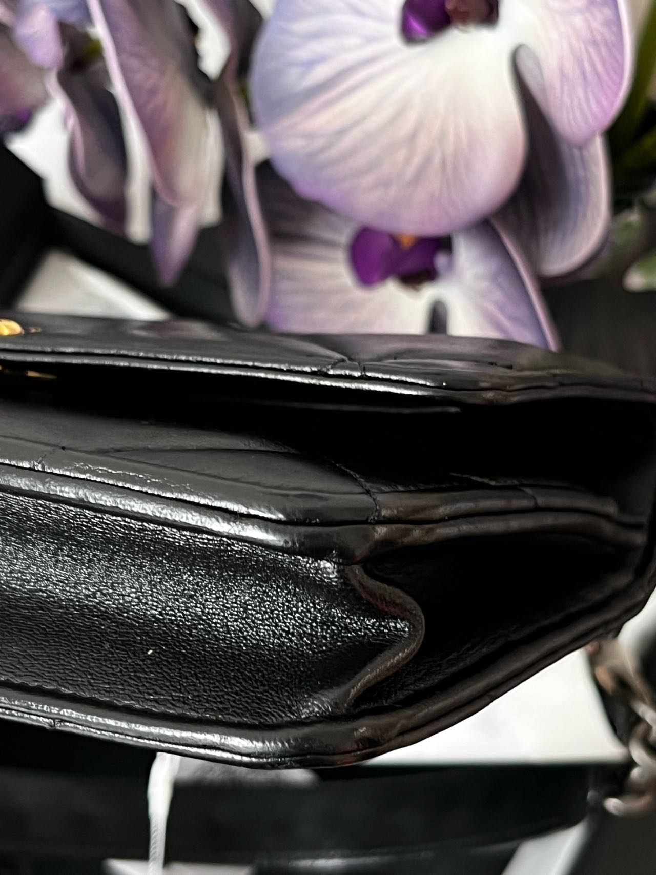 Pre-owned Certified Chanel 19 Wallet On Chain in Black Lambskin with Golden Hardware, w/ full set