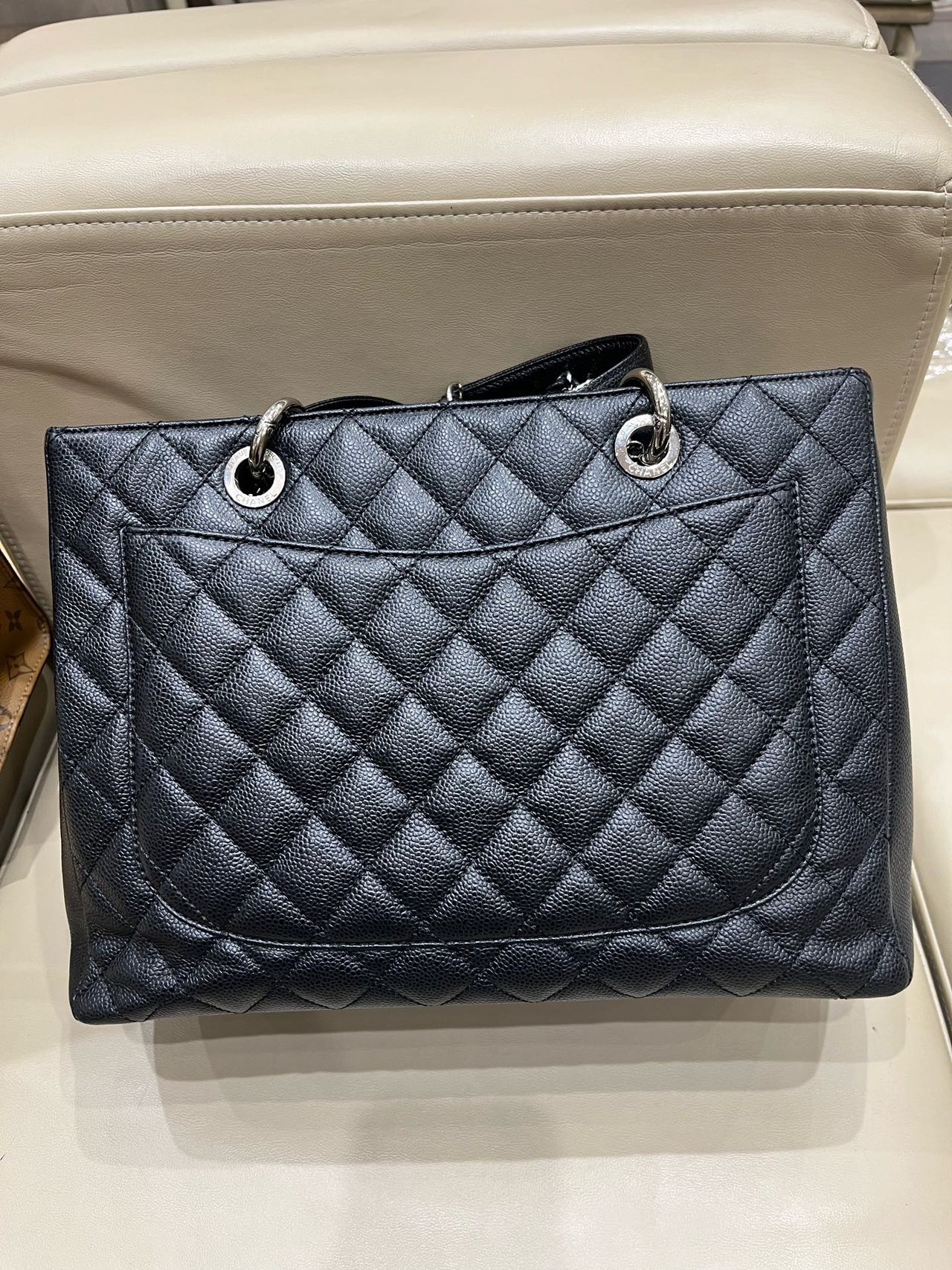 Pre-owned Certified Chanel Black Grand Shopping Tote in Quilted Caviar Leather with Silver Hardware, 2013-2014, w/ Chanel card