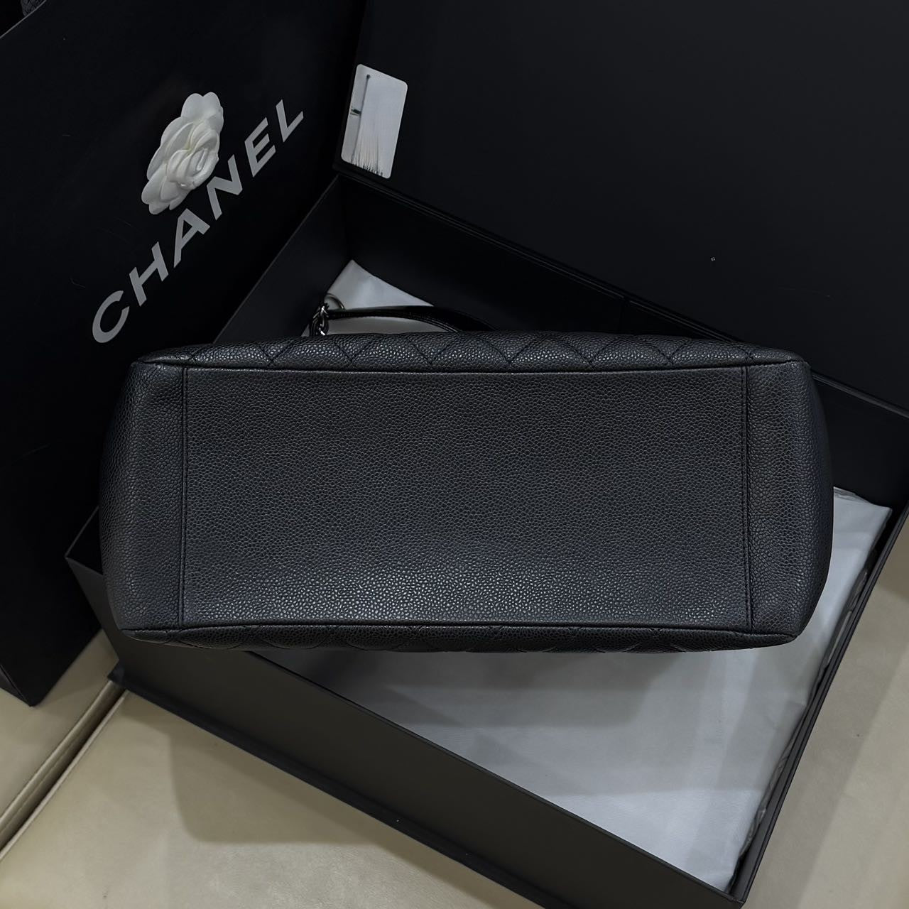 Pre-owned Certified Chanel Black Grand Shopping Tote in Quilted Caviar Leather with Silver Hardware, 2013-2014, w/ Chanel card