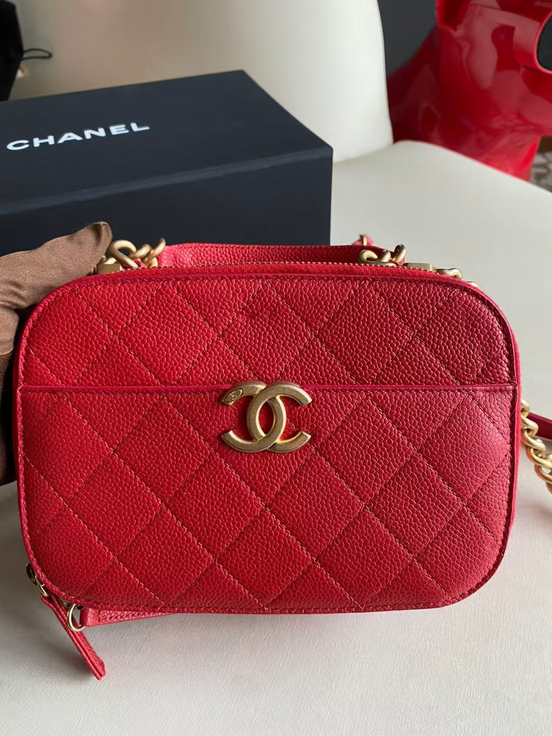 Pre-owned Certified Chanel Camera Bag Red Caviar Leather Golden Hardware, mid 2019, w/ full set - Chanel box, dust bag, Chanel card