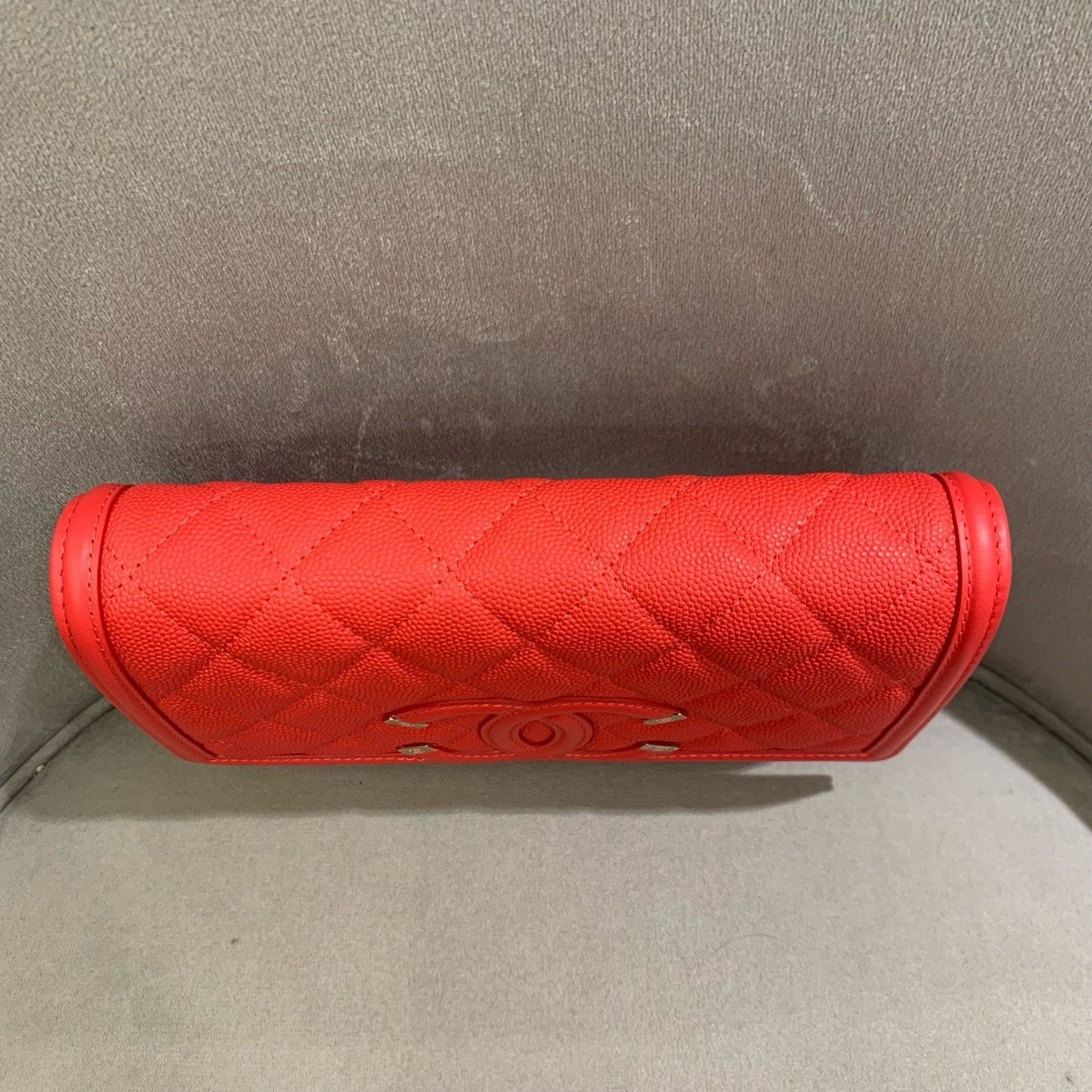 Pre-owned Certified Chanel Filigree WOC Wallet On Chain Red Caviar Leather Golden Hardware, 2019-2020 Like New, w/ dust bag, Chanel card