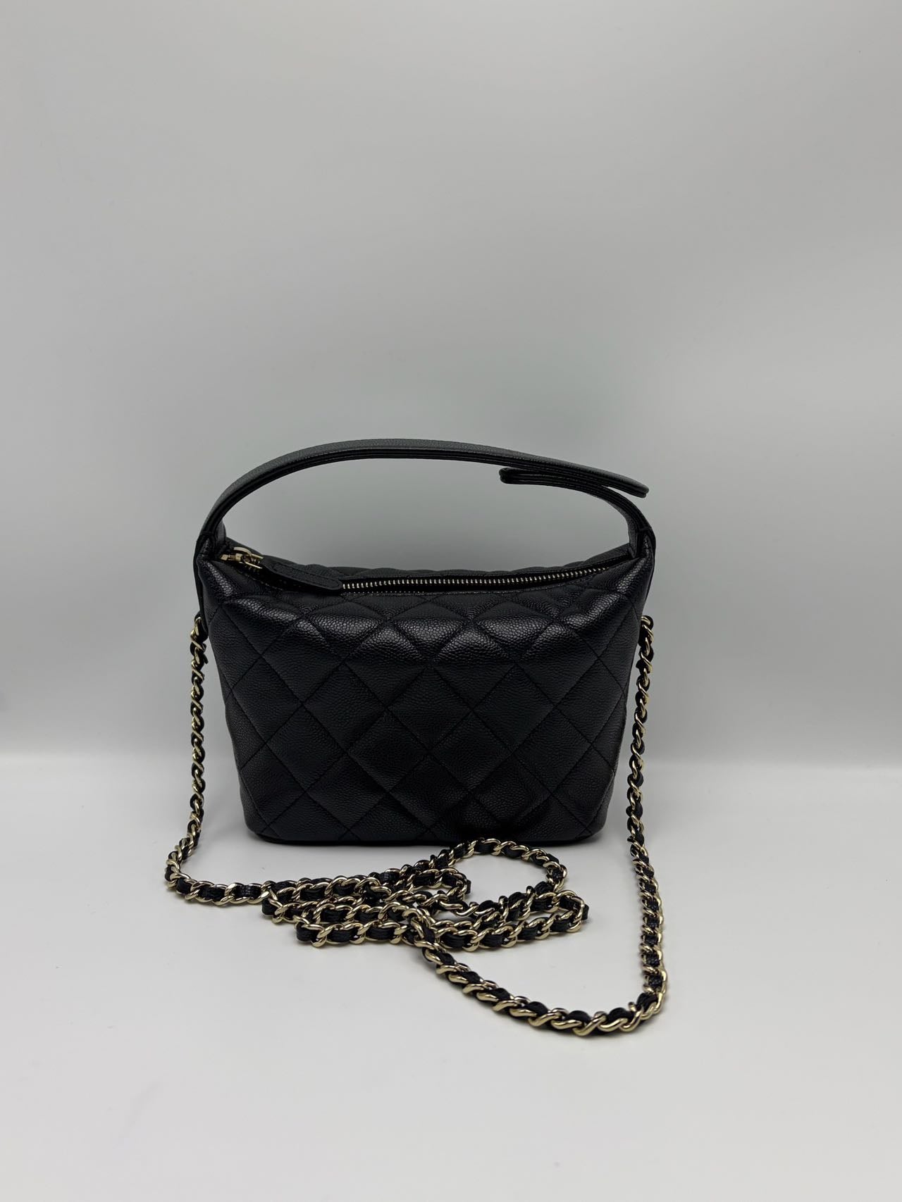 Pre-owned Certified Chanel Hobo Clutch with Chain in Black Caviar Leather with Golden Hardware, 2025 Microchipped, w/ full set