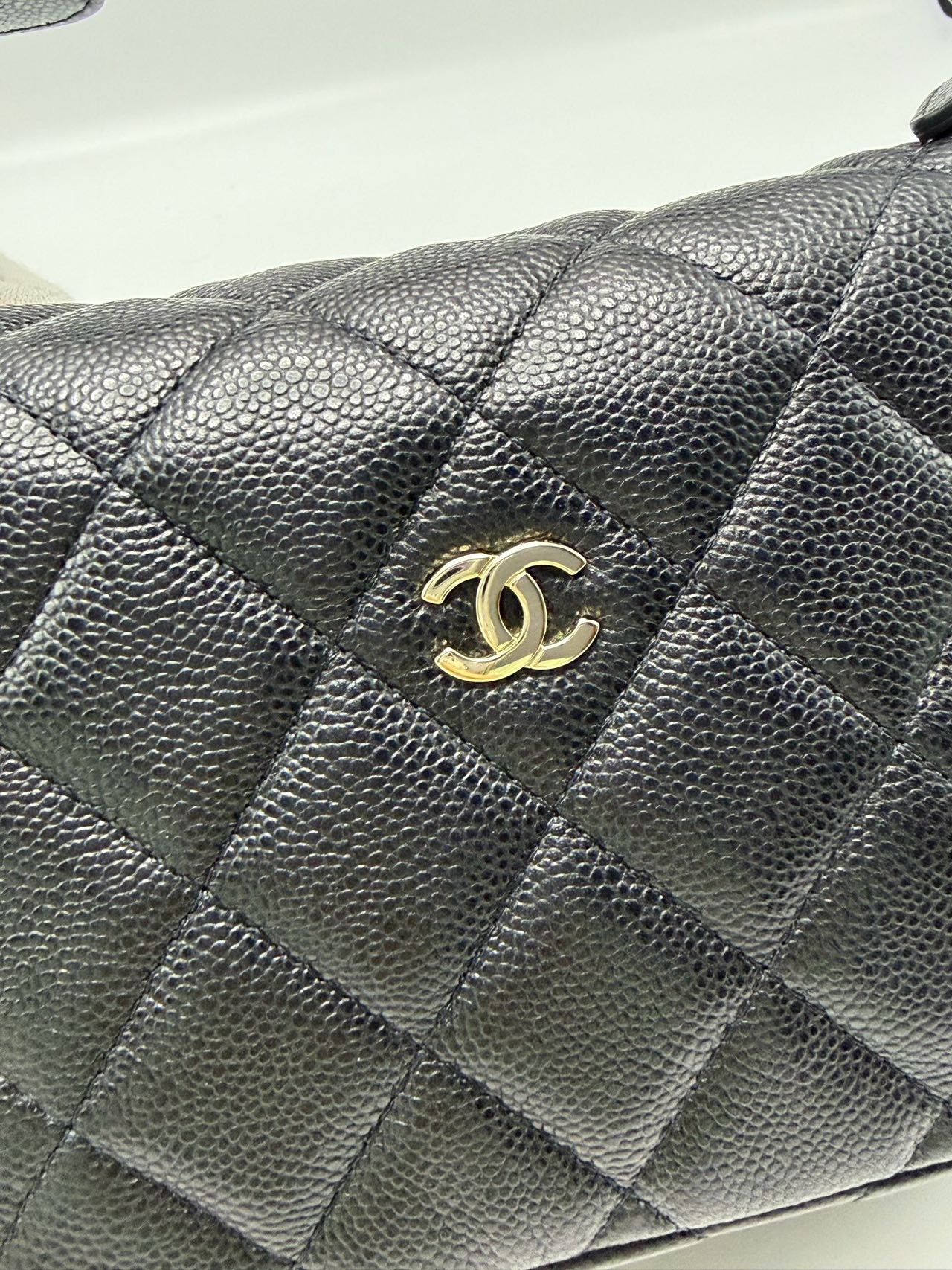 Pre-owned Certified Chanel Hobo Clutch with Chain in Black Caviar Leather with Golden Hardware, 2025 Microchipped, w/ full set