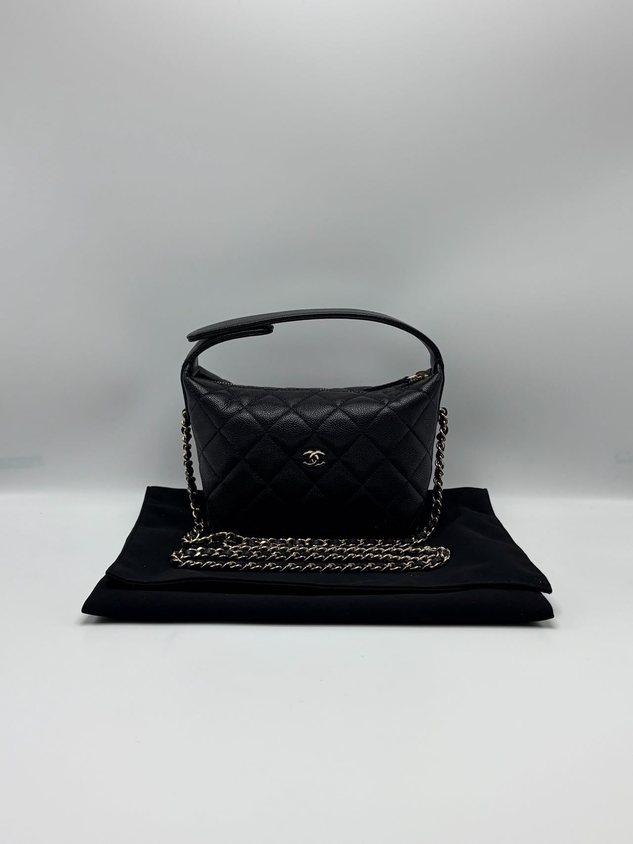 Pre-owned Certified Chanel Hobo Clutch with Chain in Black Caviar Leather with Golden Hardware, 2025 Microchipped, w/ full set