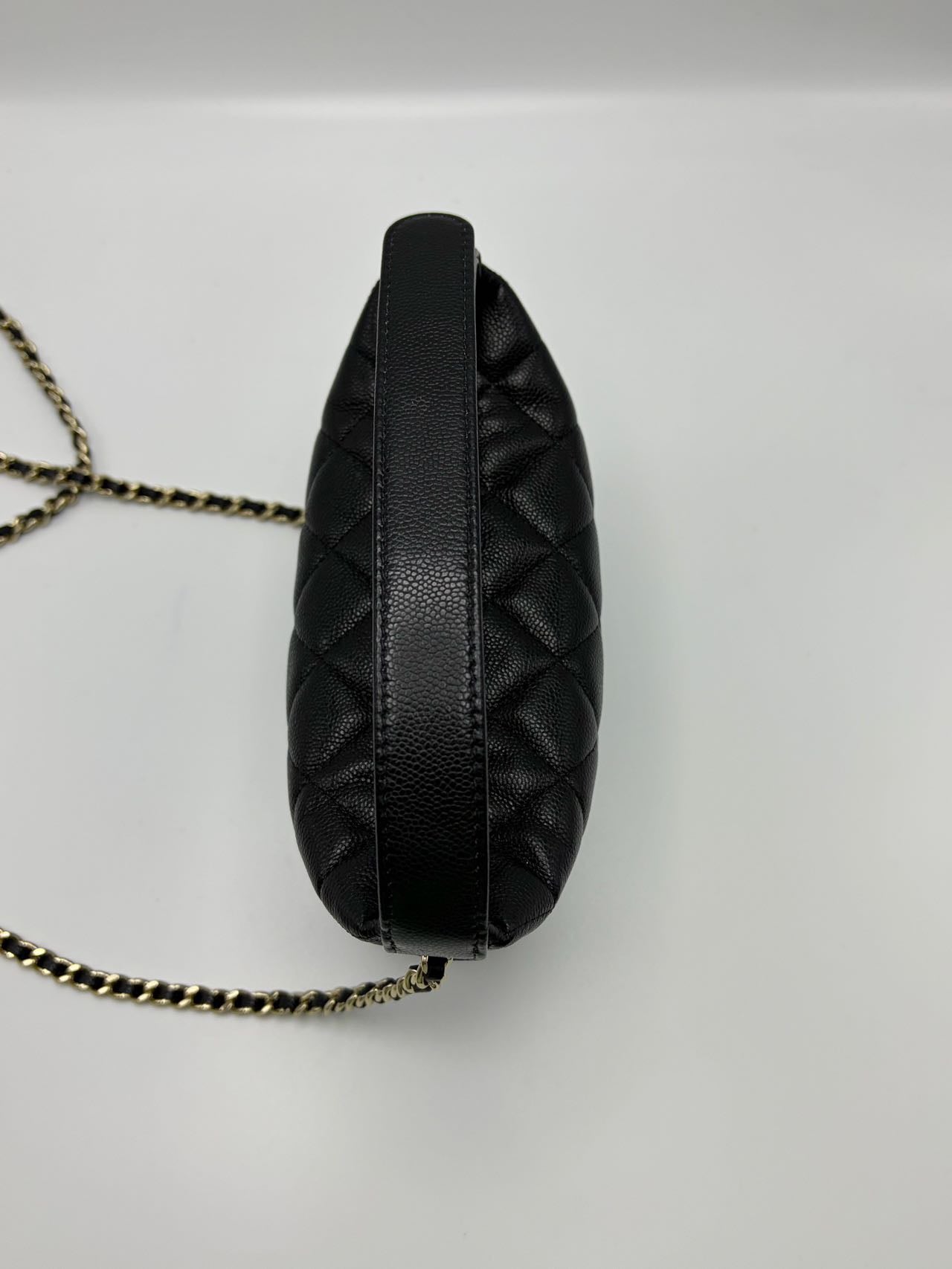 Pre-owned Certified Chanel Hobo Clutch with Chain in Black Caviar Leather with Golden Hardware, 2025 Microchipped, w/ full set