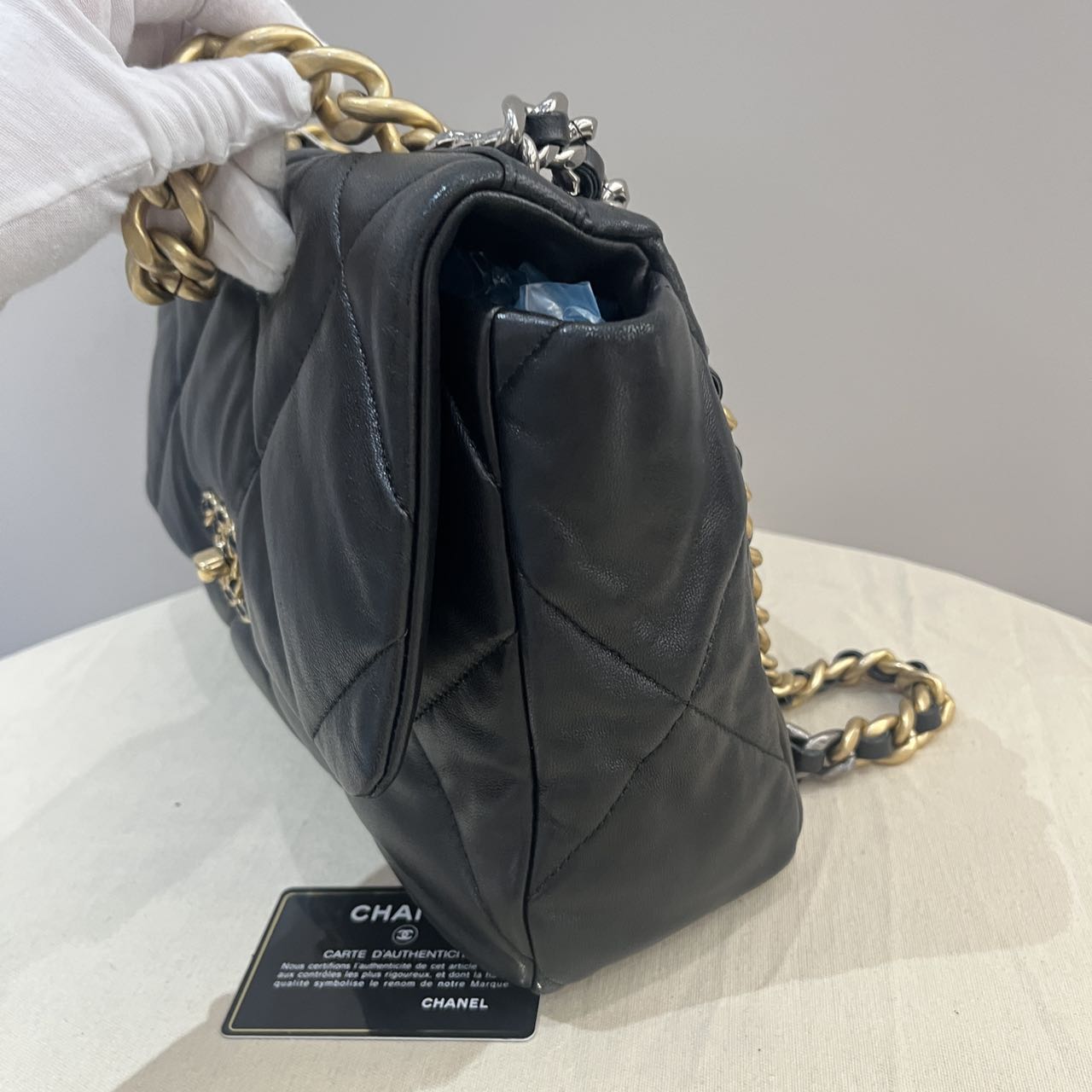 Pre-owned Certified Chanel Medium 19Bag in Black Lambskin with Golden Hardware, 2020-2021, w/ full set