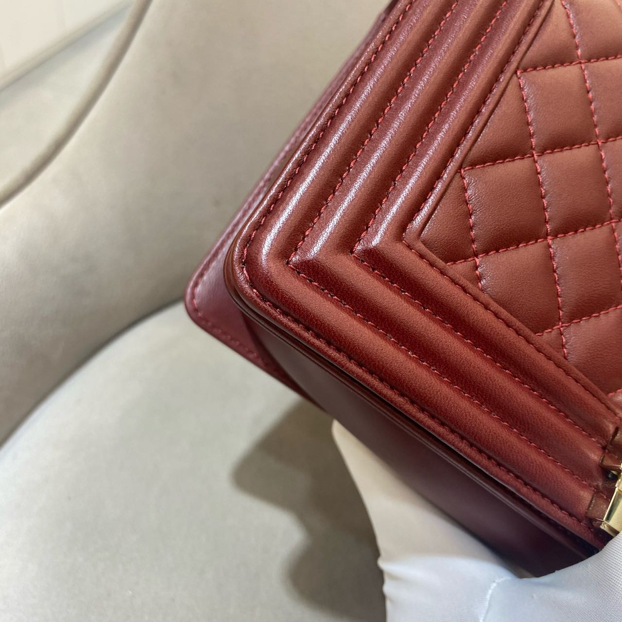 Pre-owned Certified Chanel Medium Boy Bag in Burgundy Leather with Golden Hardware, 2016,  w/ full set