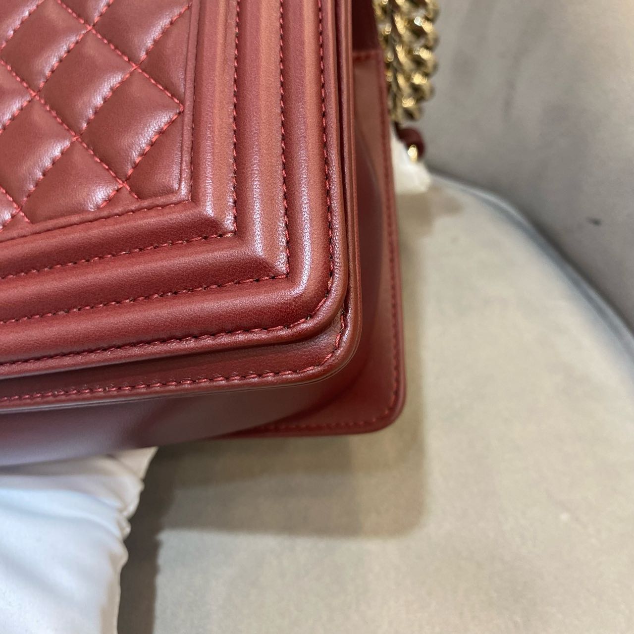 Pre-owned Certified Chanel Medium Boy Bag in Burgundy Leather with Golden Hardware, 2016,  w/ full set