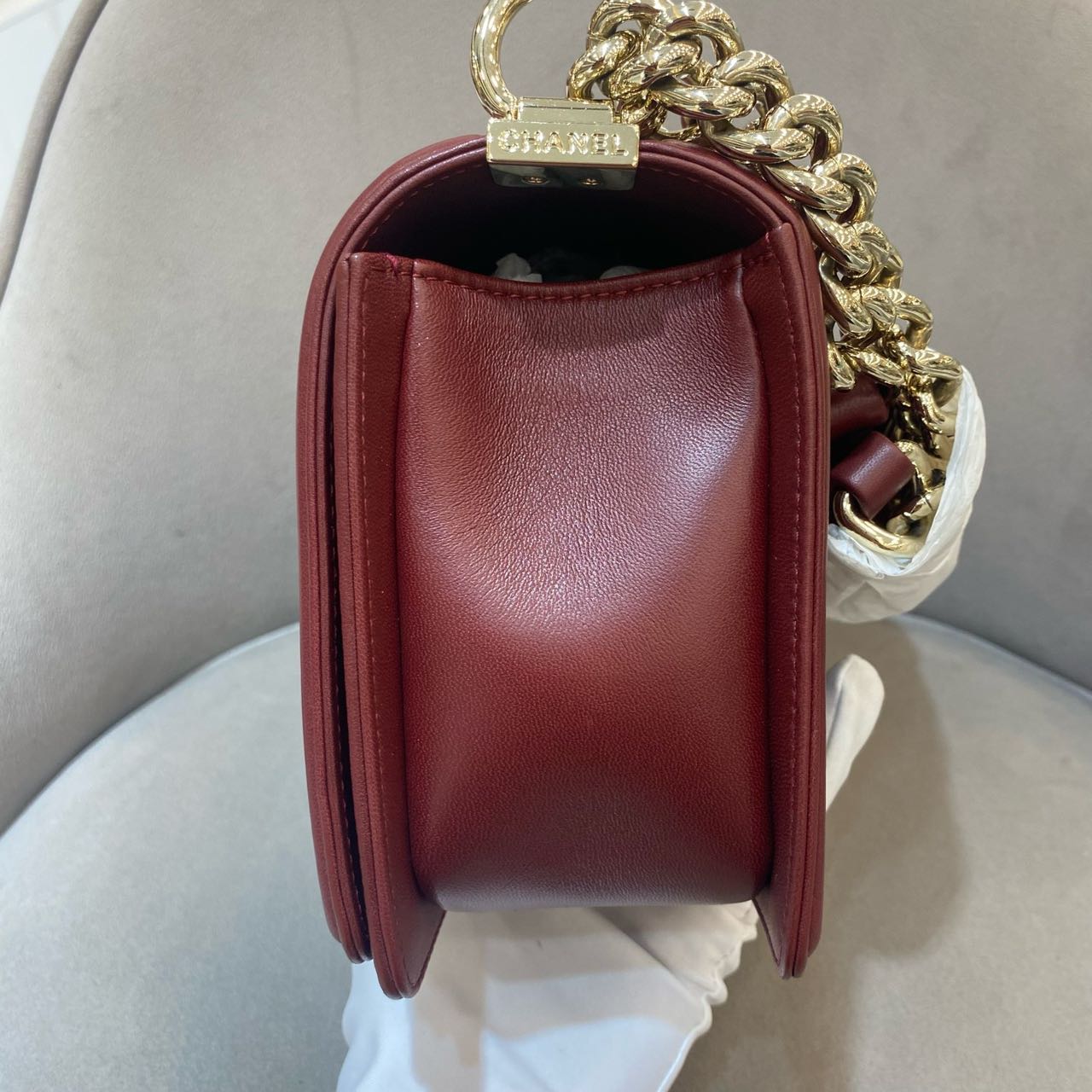 Pre-owned Certified Chanel Medium Boy Bag in Burgundy Leather with Golden Hardware, 2016,  w/ full set