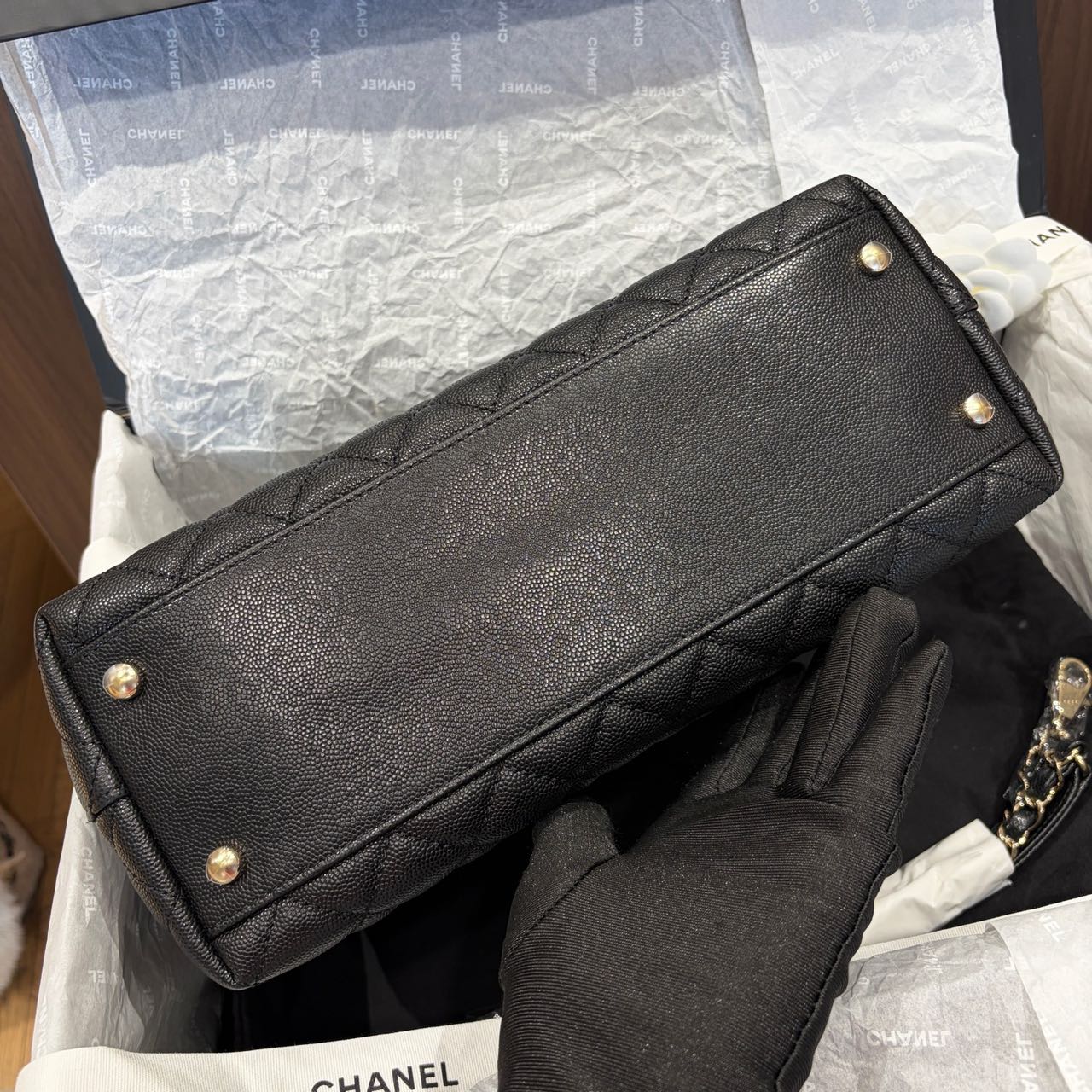 Pre-owned Certified Chanel Medium Coco Handle in Black Caviar Leather with Golden Hardware, 2022 Microchipped, w/card, full set