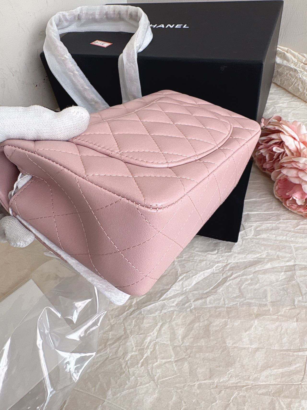 Pre-owned Certified Chanel Mini Single Chain Flap in Pink Lambskin with Golden Hardware, 2014-2015, w/ full set