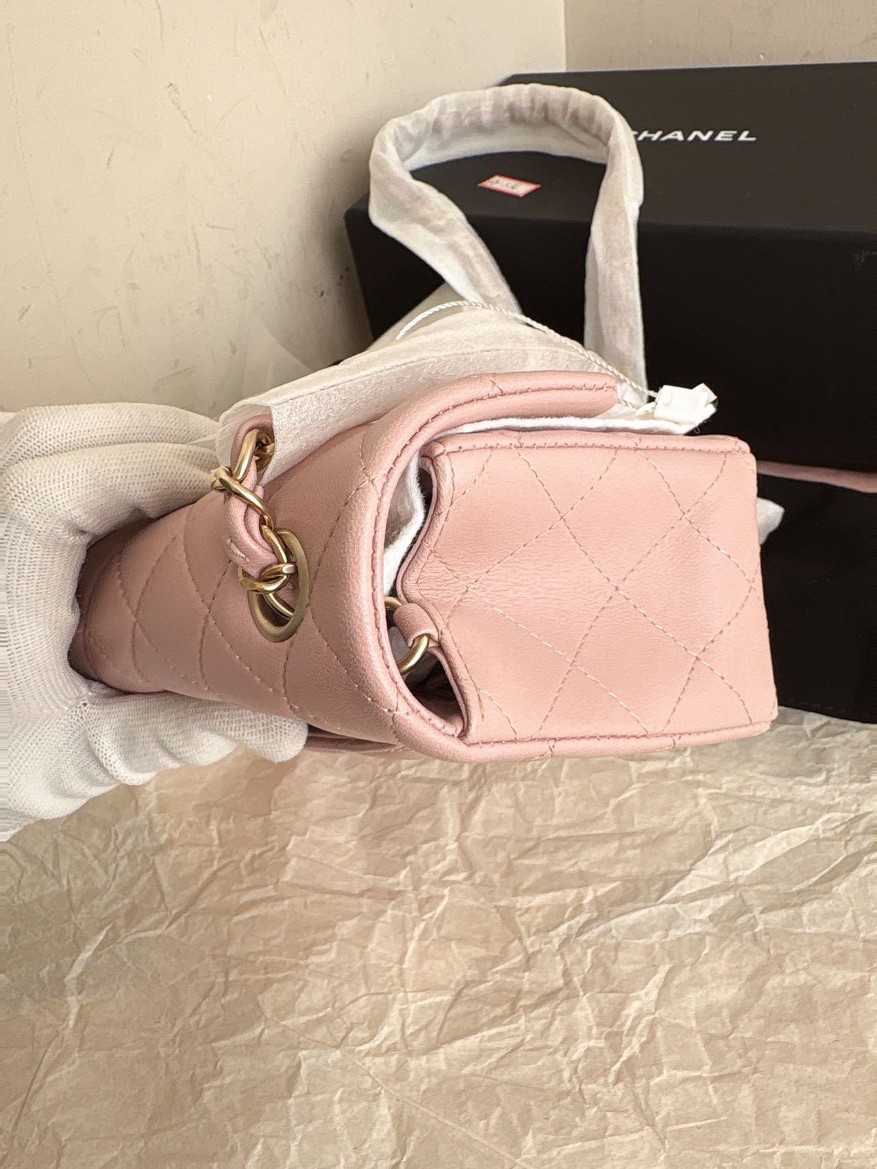 Pre-owned Certified Chanel Mini Single Chain Flap in Pink Lambskin with Golden Hardware, 2014-2015, w/ full set