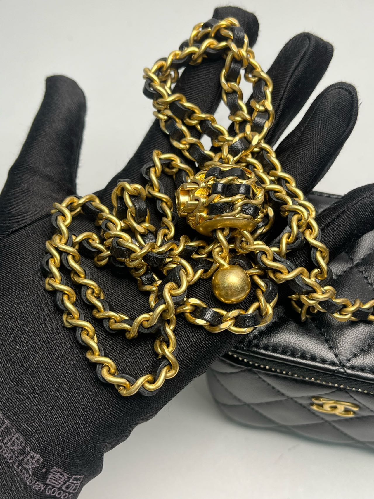 Pre-owned Certified Chanel Mini Square Pearl Crush Vanity Case with Chain in Quilted Black Lambskin with Golden Hardware, 2022, w/card