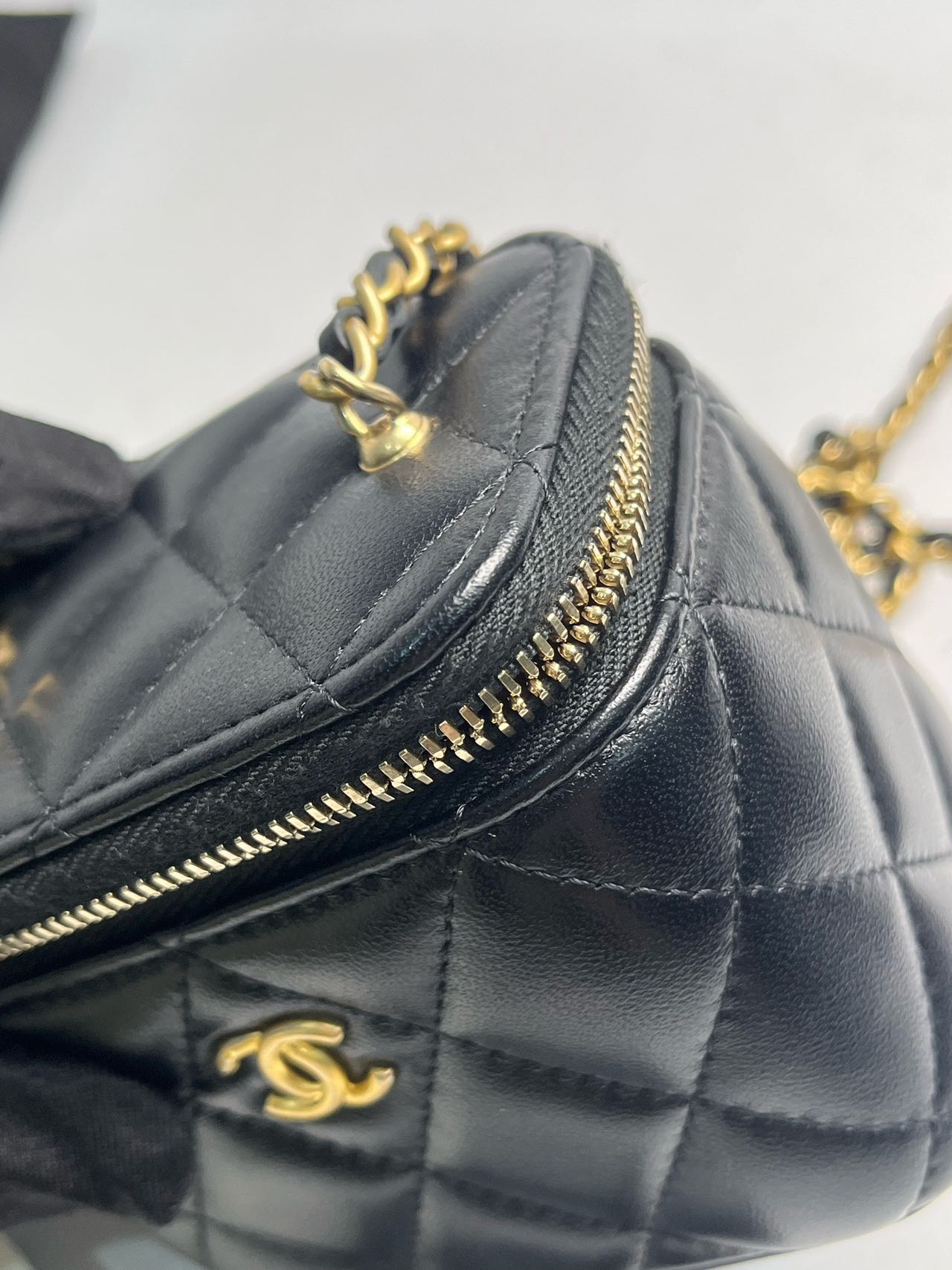 Pre-owned Certified Chanel Mini Square Pearl Crush Vanity Case with Chain in Quilted Black Lambskin with Golden Hardware, 2022, w/card