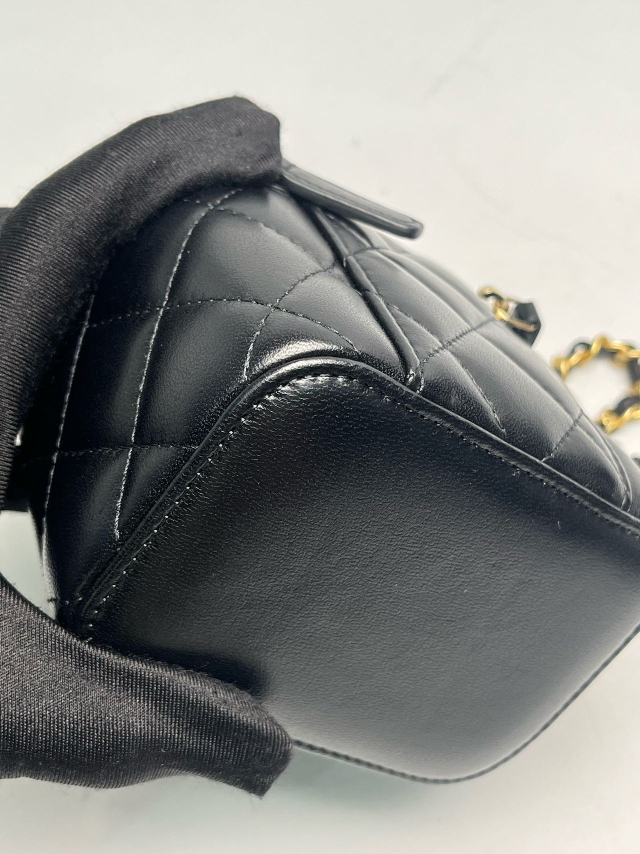 Pre-owned Certified Chanel Mini Square Pearl Crush Vanity Case with Chain in Quilted Black Lambskin with Golden Hardware, 2022, w/card