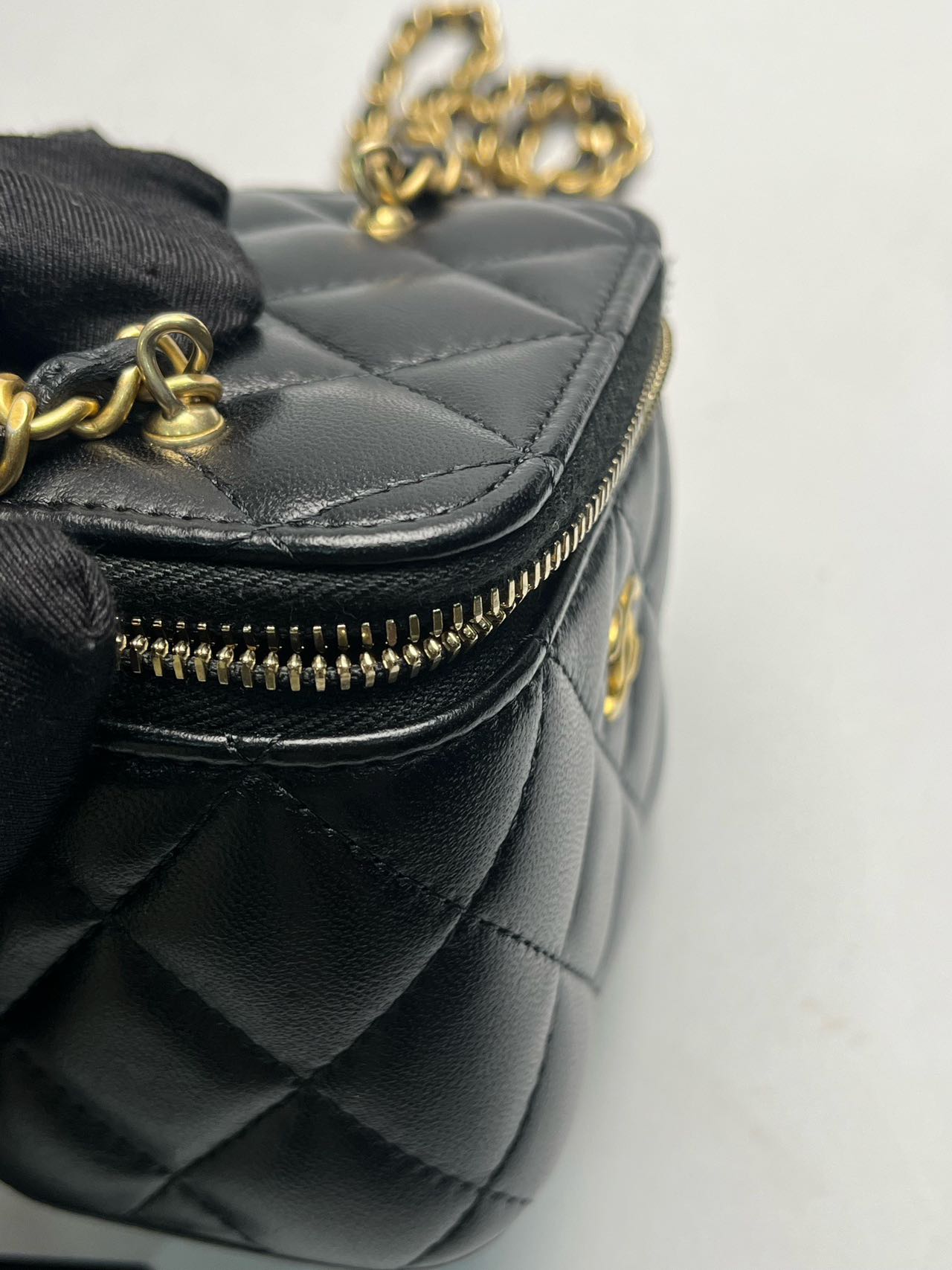 Pre-owned Certified Chanel Mini Square Pearl Crush Vanity Case with Chain in Quilted Black Lambskin with Golden Hardware, 2022, w/card