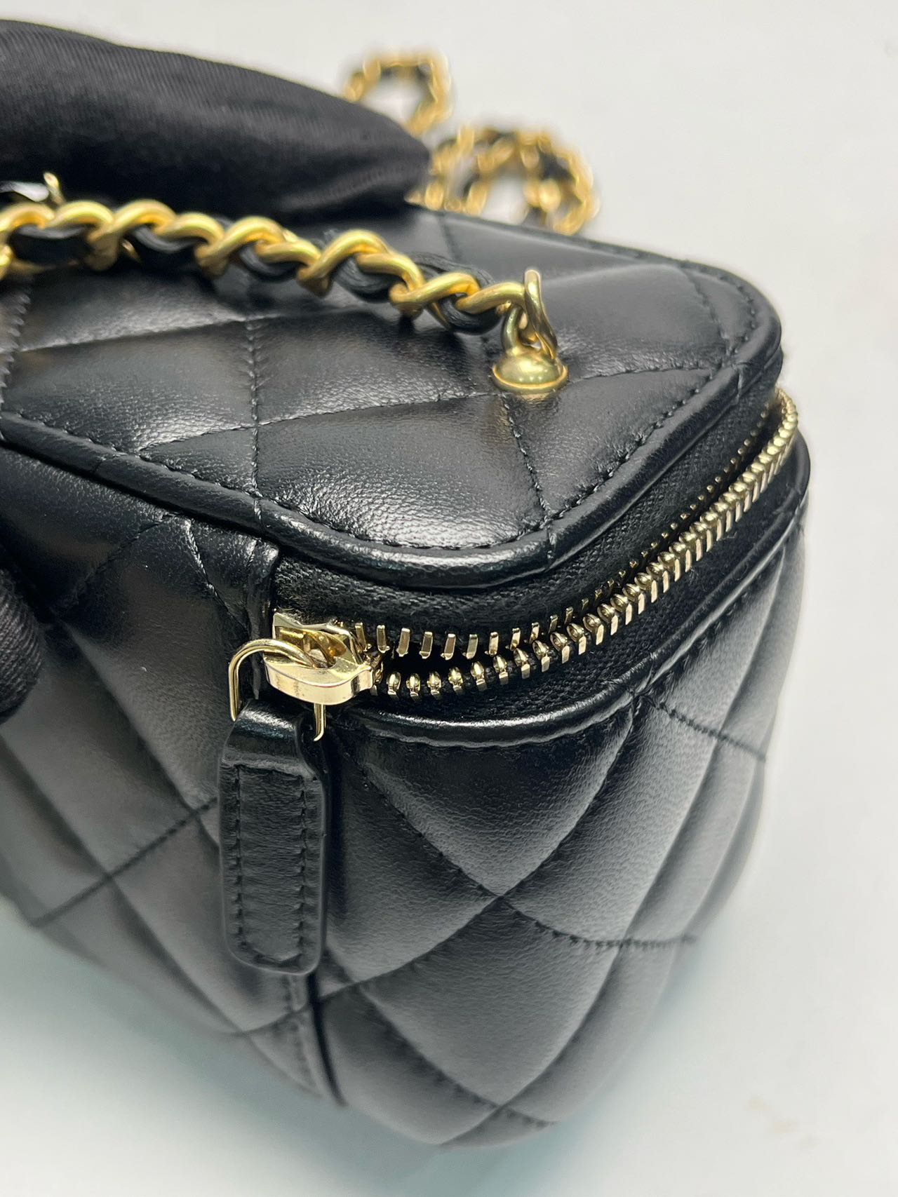 Pre-owned Certified Chanel Mini Square Pearl Crush Vanity Case with Chain in Quilted Black Lambskin with Golden Hardware, 2022, w/card