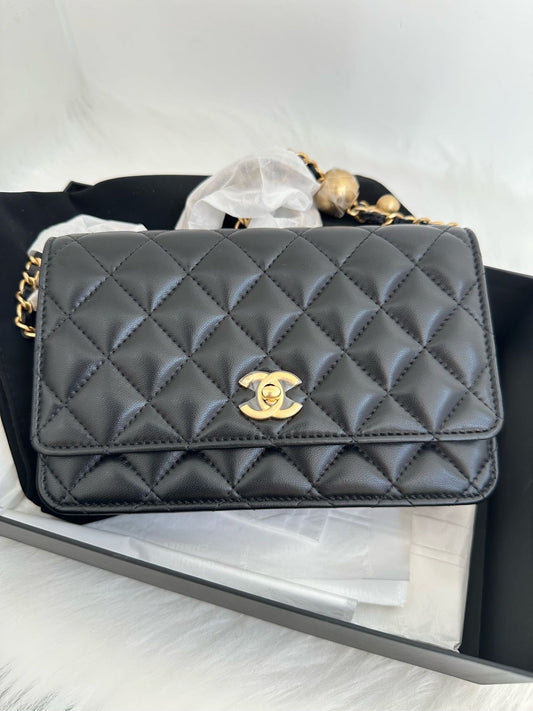 Pre-owned Certified Chanel  Pearl Crush Wallet on Chain in Black Lambskin with Golden Hardware, w/ fusll set