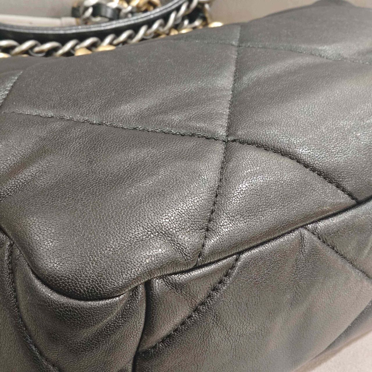 Pre-owned Certified Chanel Small 19Bag in Black Lambskin with Golden Hardware, 2019-2020, w/ full set
