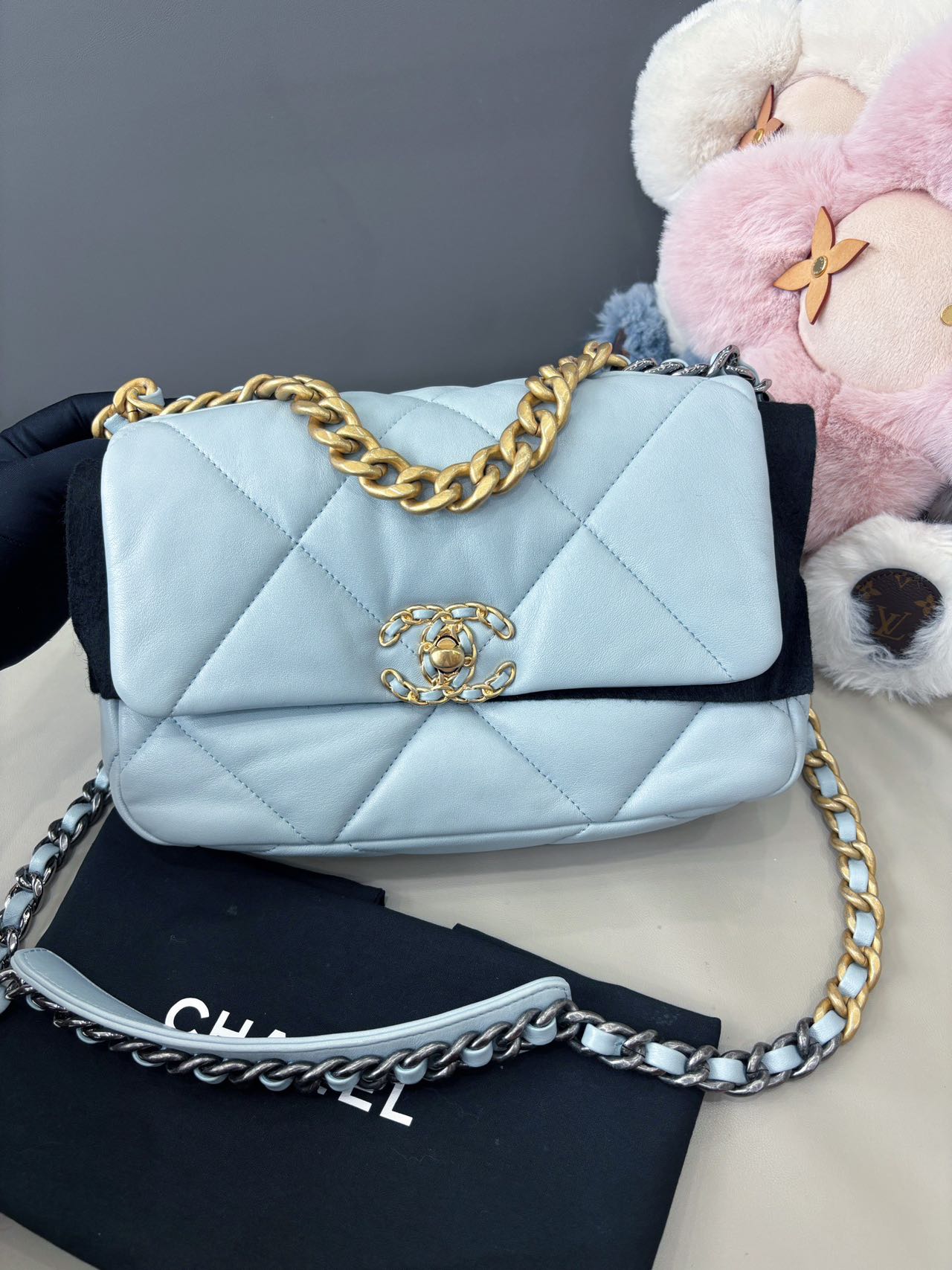 Pre-owned Certified Chanel Small 19Bag in Light Blue Lambskin with Golden Hardware, Microchipped, w/ box，dust bag