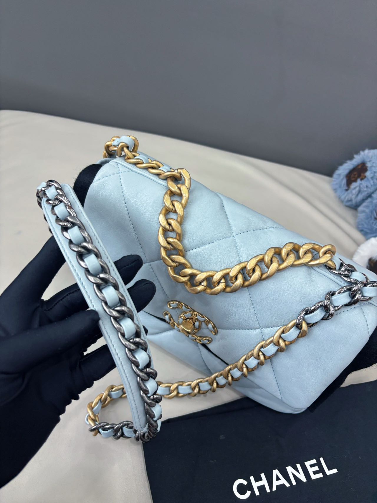 Pre-owned Certified Chanel Small 19Bag in Light Blue Lambskin with Golden Hardware, Microchipped, w/ box，dust bag