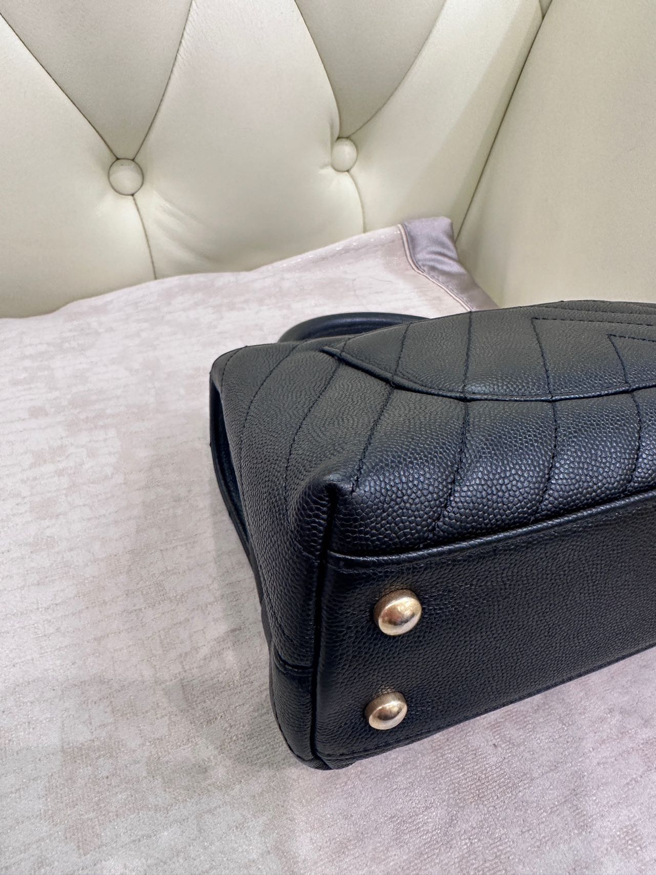 Pre-owned Certified Chanel Small Coco Handel in Black Caviar Leather with Golden Hardware, 2019, w/box, dust bag, strap