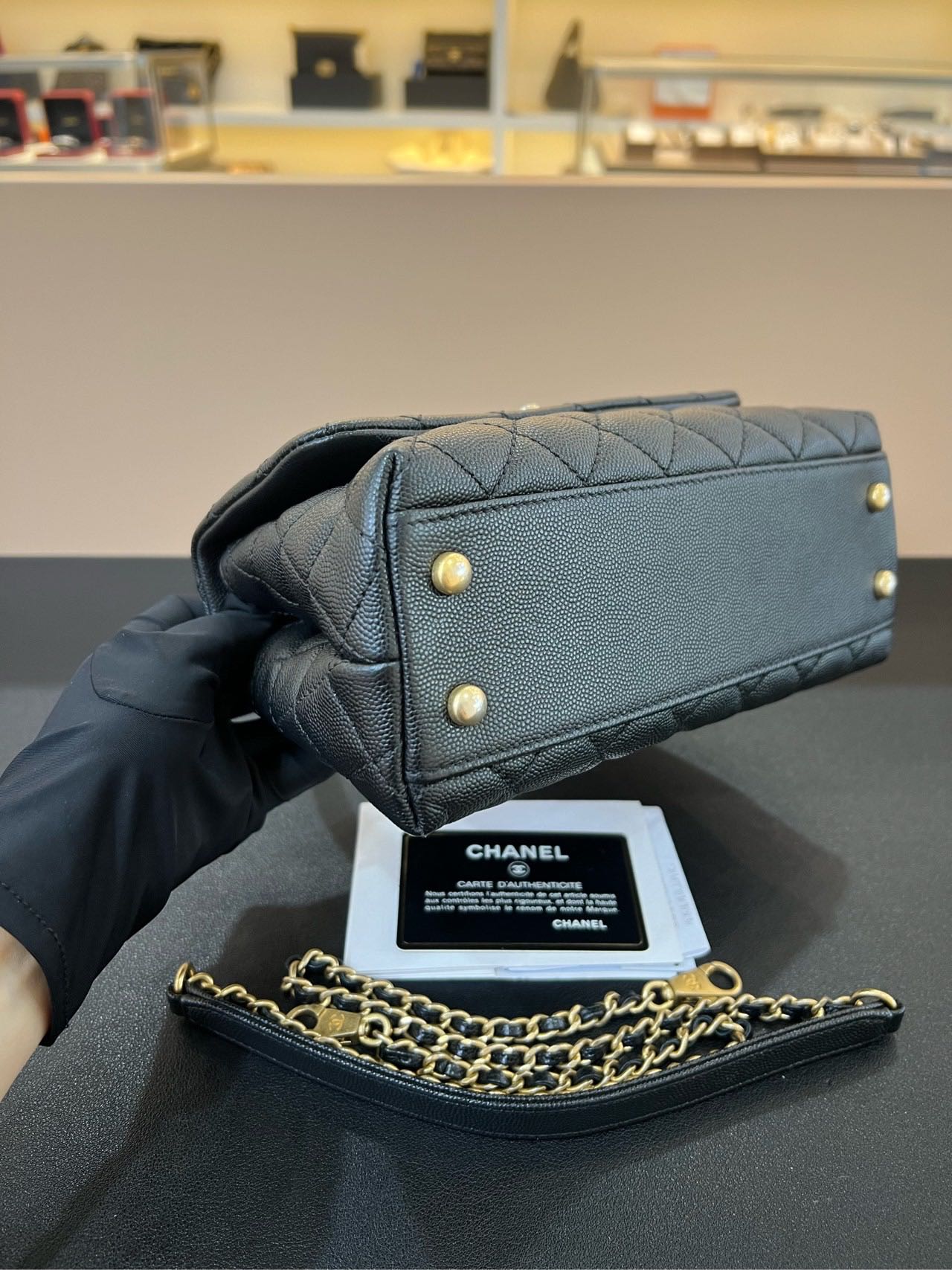 Pre-owned Certified Chanel Small Coco Handle in Black Caviar Leather with Natural Lizard Top Handle with Golden Hardware, 2017-2018,w/card, dust bag
