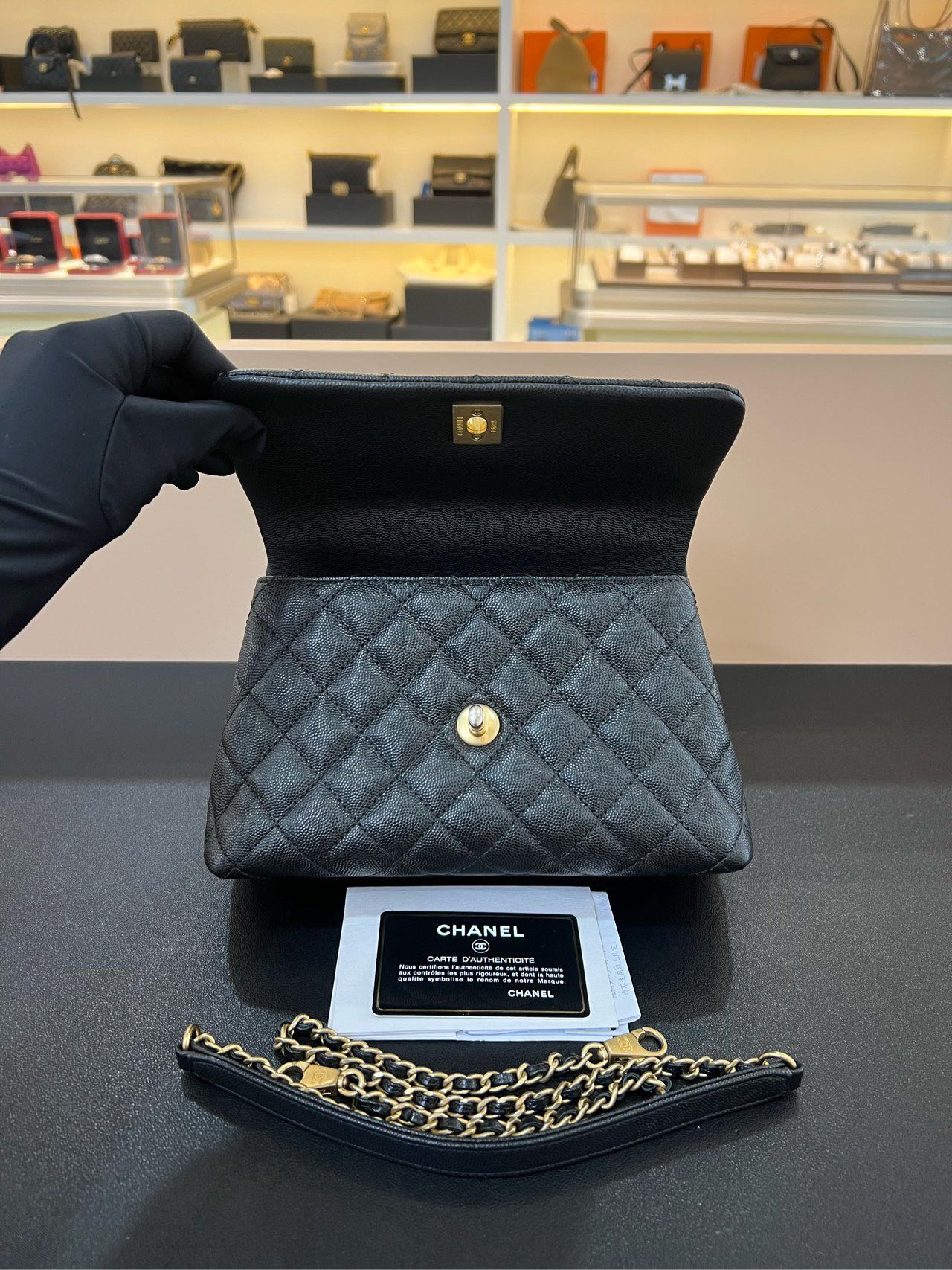 Pre-owned Certified Chanel Small Coco Handle in Black Caviar Leather with Natural Lizard Top Handle with Golden Hardware, 2017-2018,w/card, dust bag