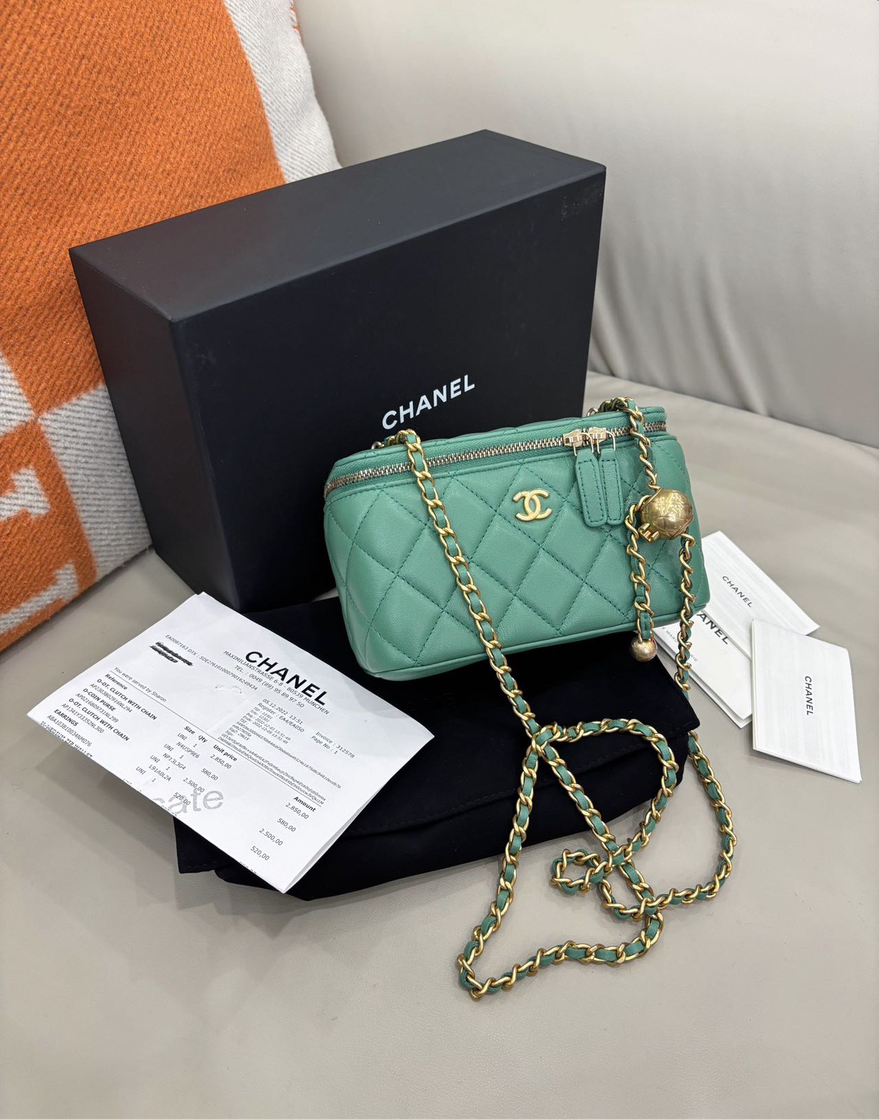 Pre-owned Certified Chanel Small Pearl Crush Vanity Case with Chain in Quilted Light Green Lambskin with Golden Hardware, 2022 Microchipped, w/full set