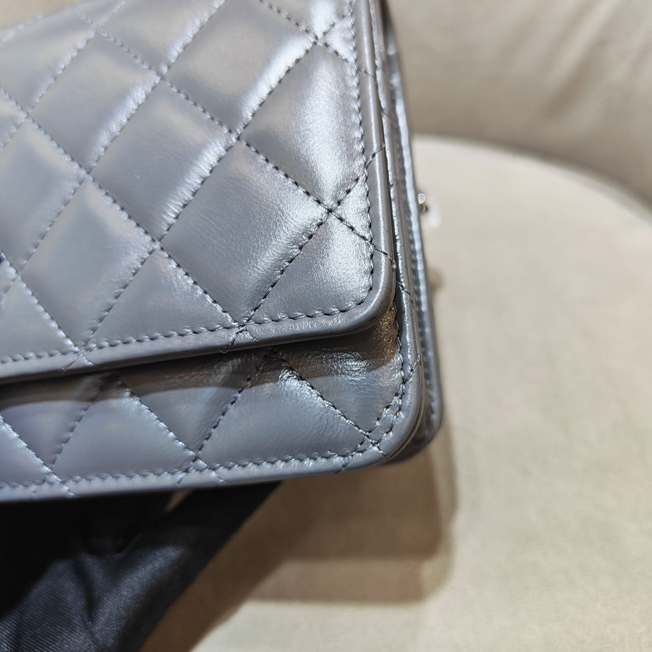 Pre-owned Certified Chanel Wallet on Chain with Top Handle in Grey Lambskin with Silver Hardware, 2023 Microchipped, w/ dust bag