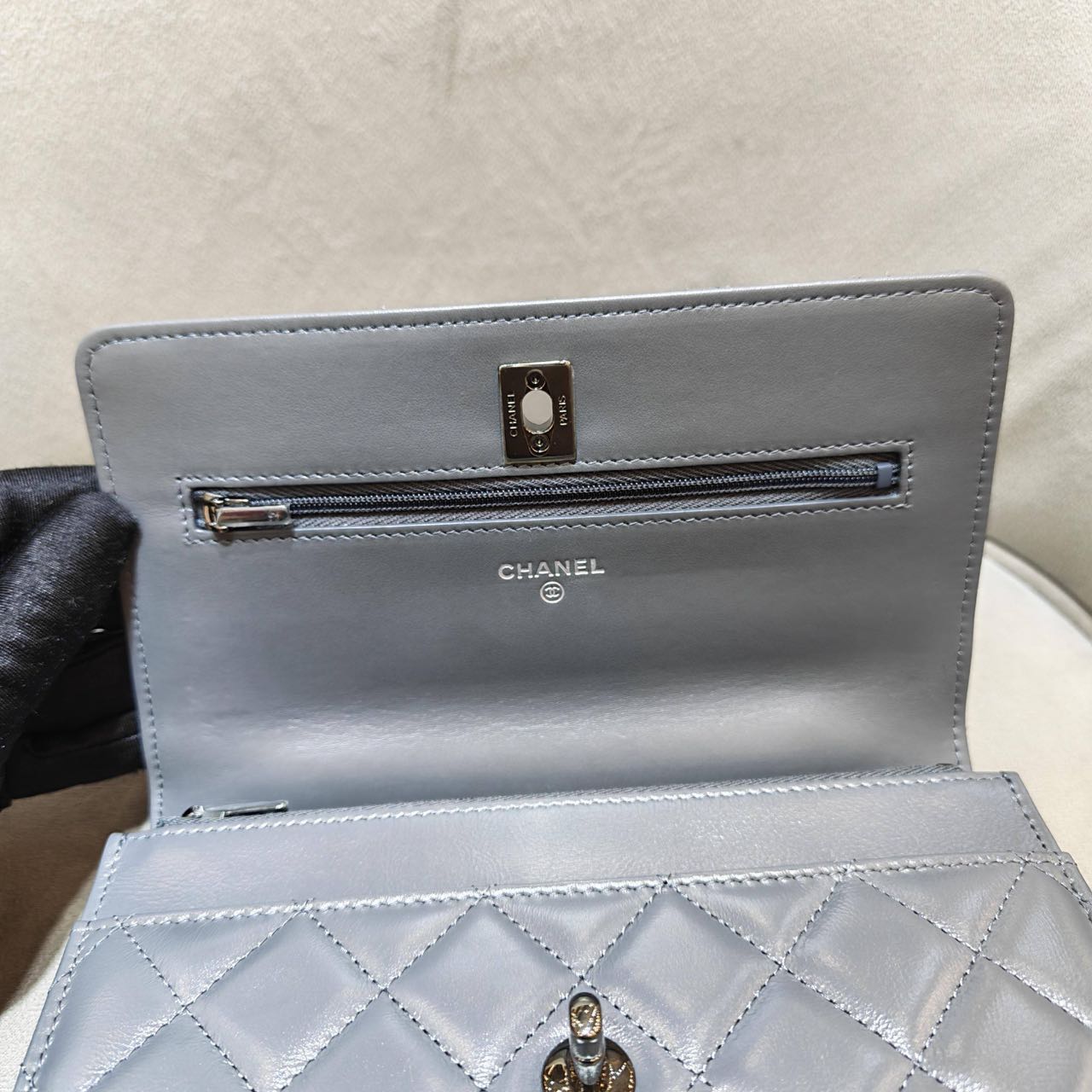 Pre-owned Certified Chanel Wallet on Chain with Top Handle in Grey Lambskin with Silver Hardware, 2023 Microchipped, w/ dust bag