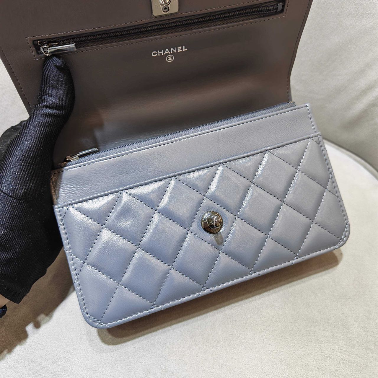 Pre-owned Certified Chanel Wallet on Chain with Top Handle in Grey Lambskin with Silver Hardware, 2023 Microchipped, w/ dust bag