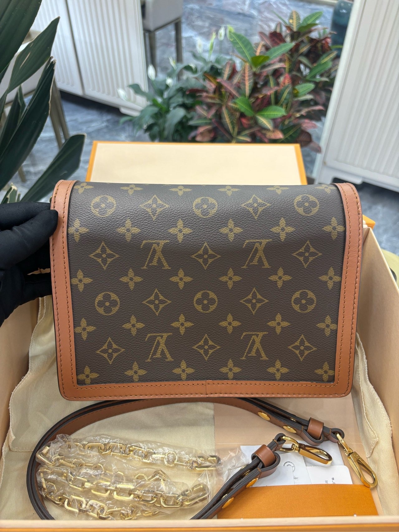 Pre-owned LV Dauphine MM Monogram Reverse Brown Calfskin Golden hw, microchipped, 2021, Full Set!