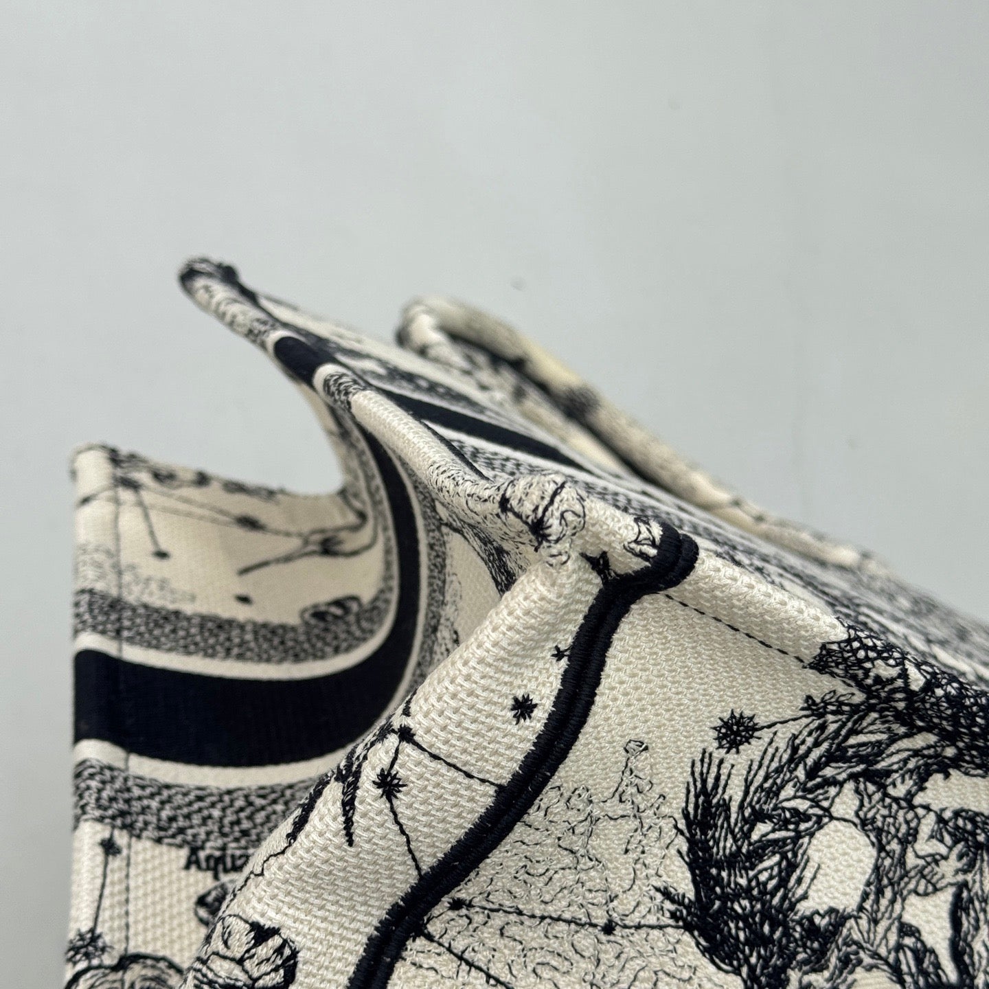 Pre-owned Certified Dior Book tote MM with Black and White Zodiac Embroidery, 2021, w/ dust bag