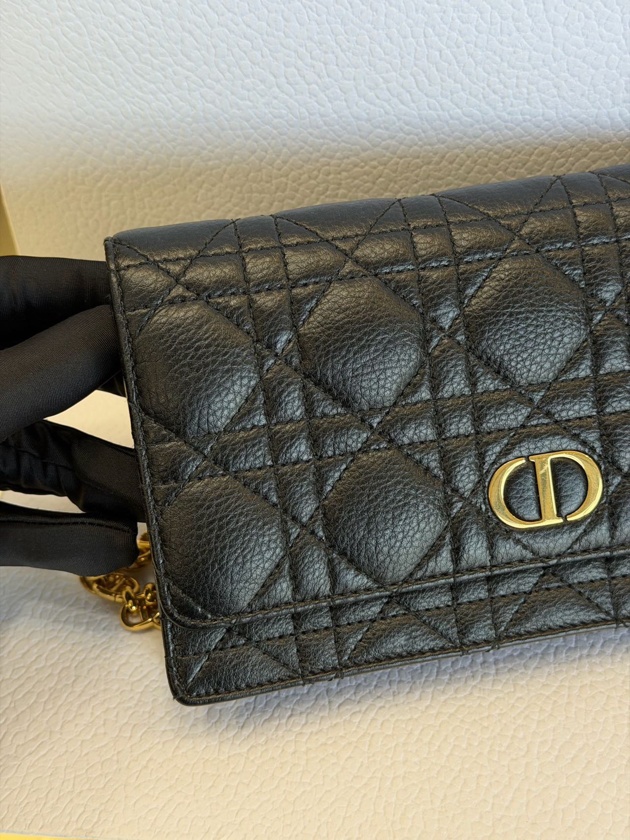 Pre-owned Certified Dior Caro Pouch with Chain in Black Calfskin with Golden hardware, 2021, w/full set