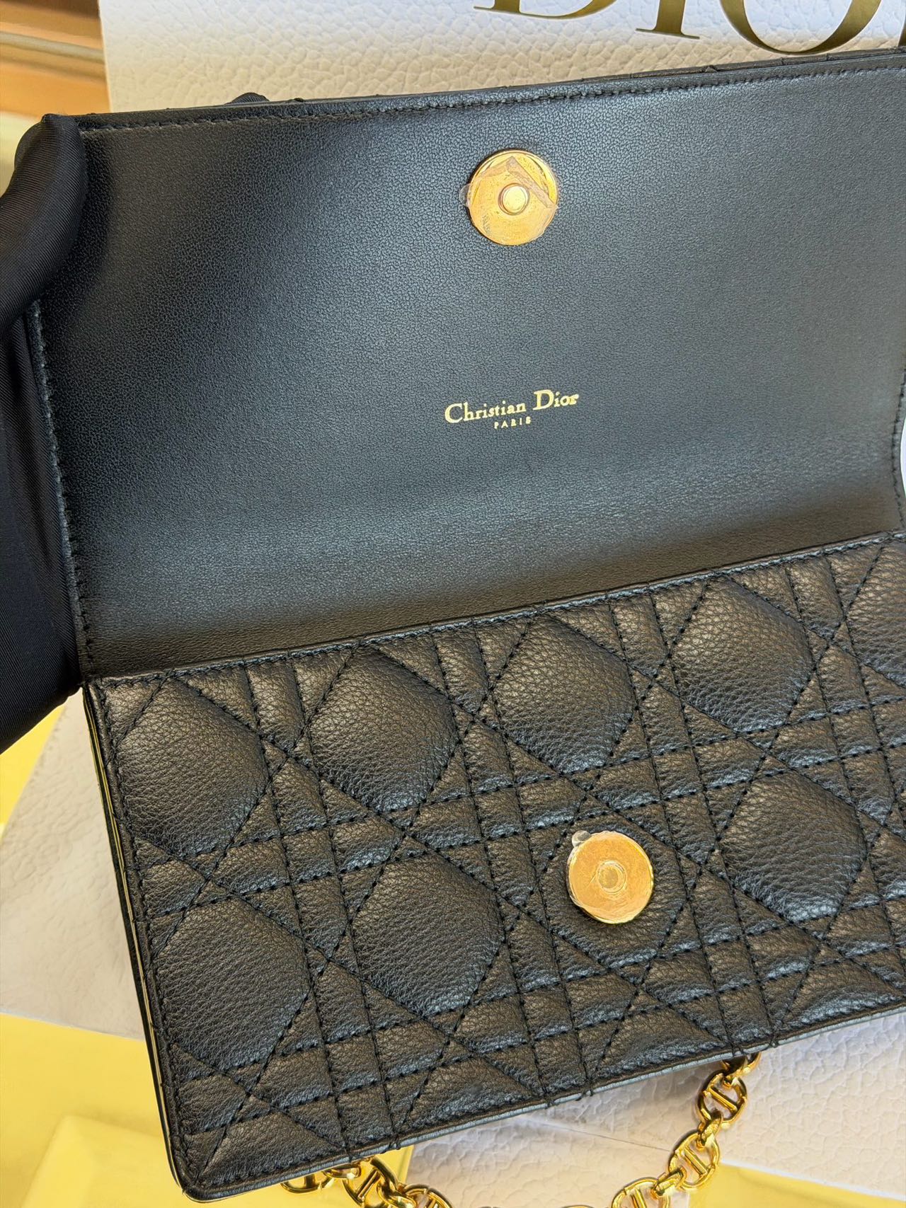 Pre-owned Certified Dior Caro Pouch with Chain in Black Calfskin with Golden hardware, 2021, w/full set