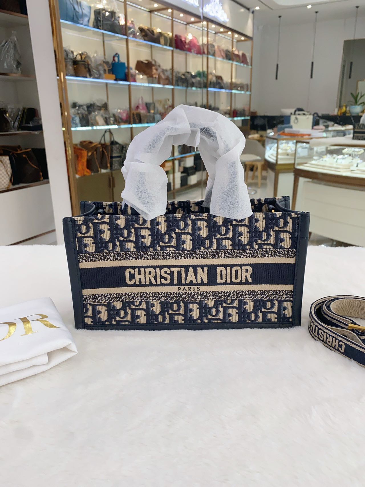 Pre-owned Certified Dior Book Tote East-West in Blue Oblique Canvas and Blue Calfskin with Golden Hardware, w/strap, dust bag