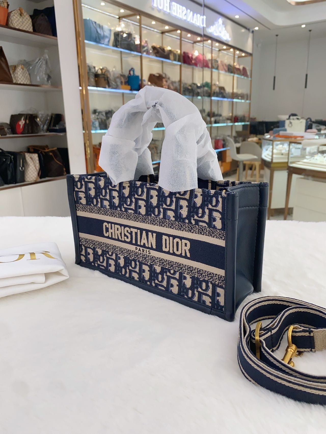 Pre-owned Certified Dior Book Tote East-West in Blue Oblique Canvas and Blue Calfskin with Golden Hardware, w/strap, dust bag