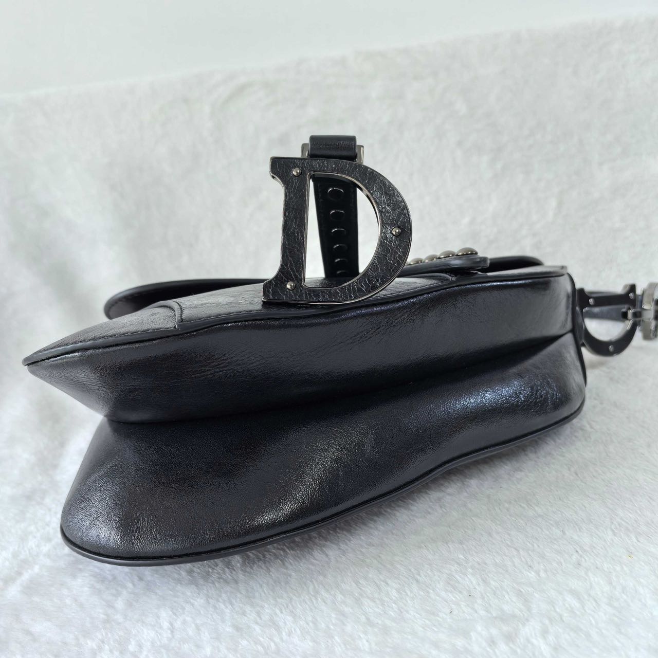 Pre-owned Certified Dior Medium Saddle in Black Crinkled Calfskin with Silver Hardware, 2022, w/ dust bag
