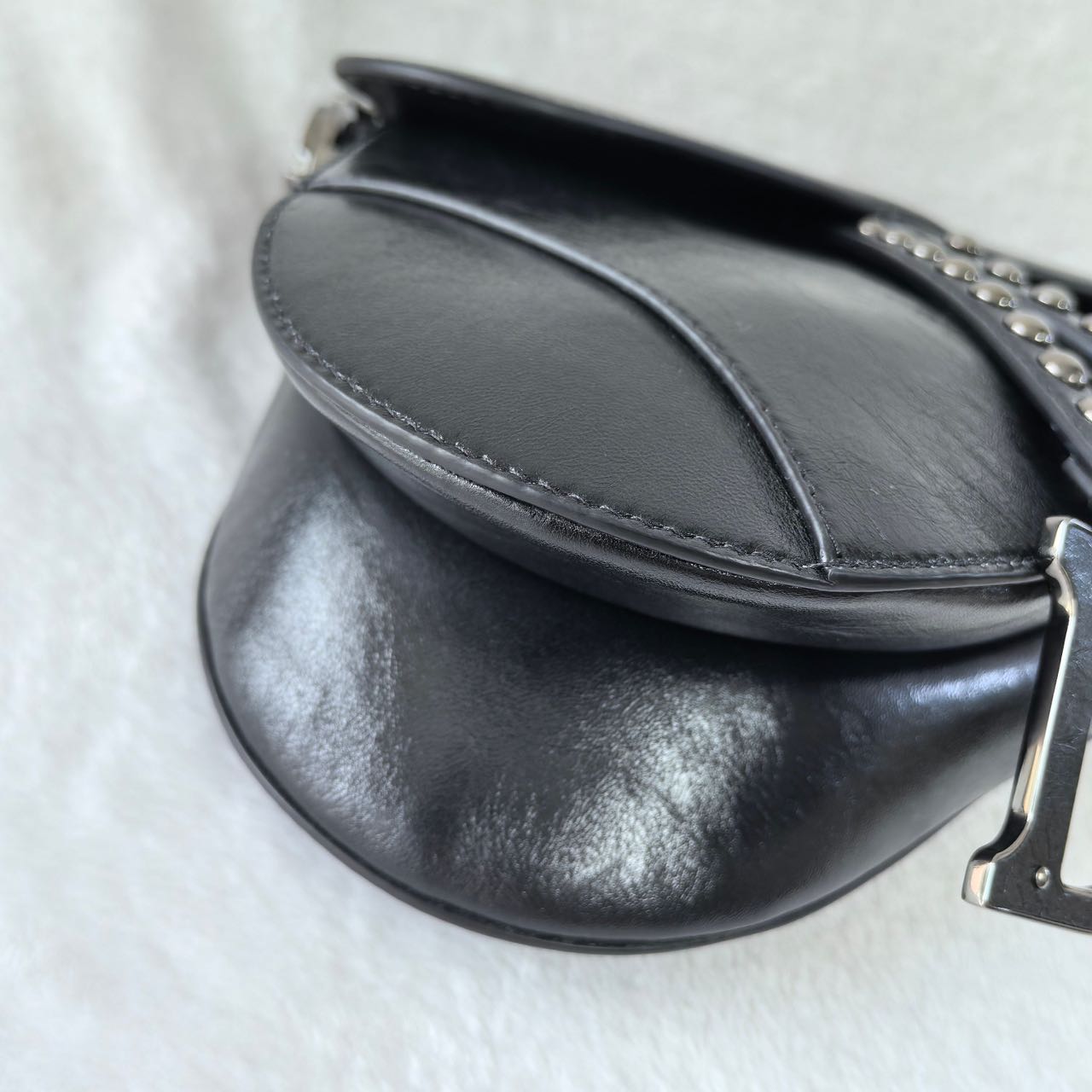 Pre-owned Certified Dior Medium Saddle in Black Crinkled Calfskin with Silver Hardware, 2022, w/ dust bag