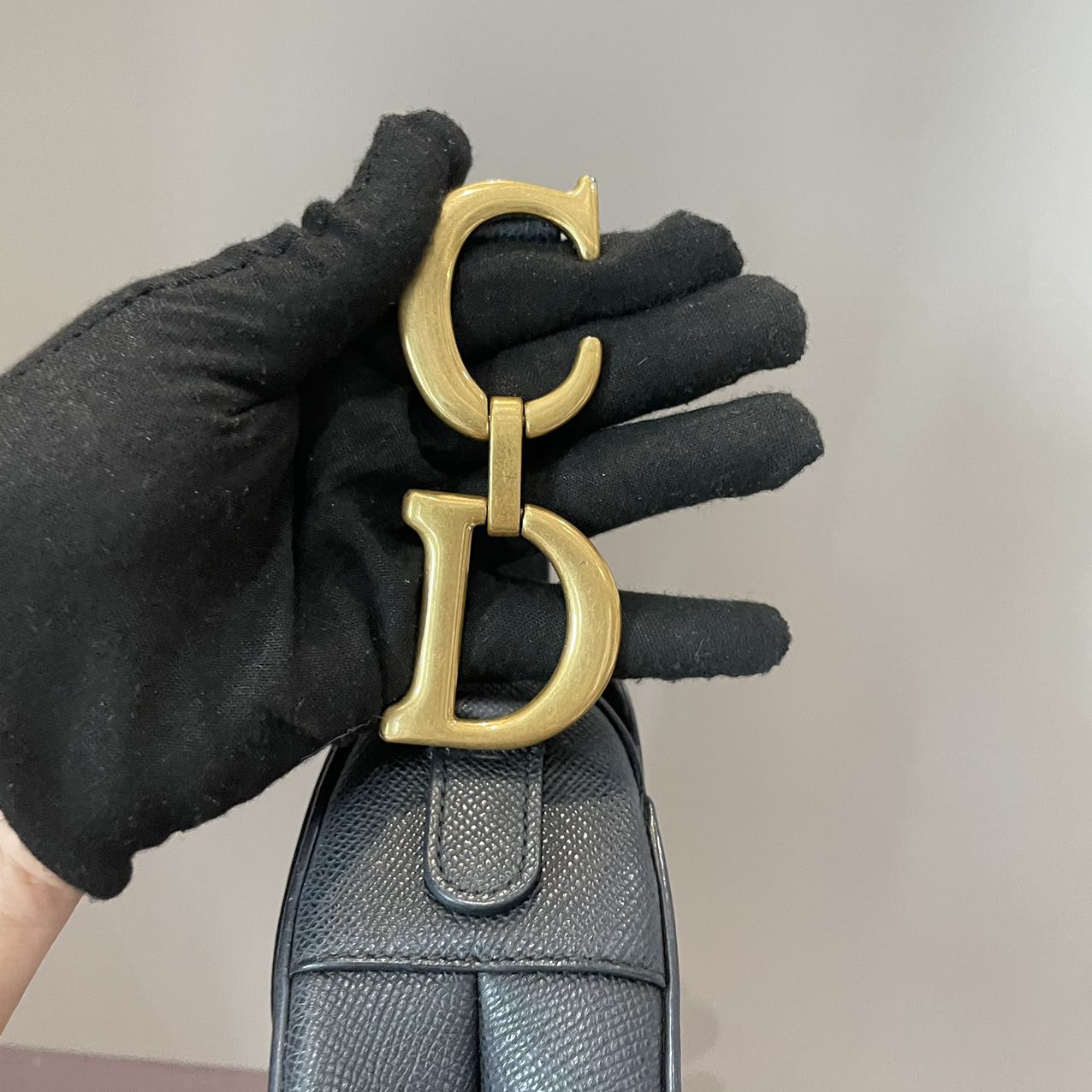 Pre-owned Certified Dior Medium Saddle in Black Grained Calfskin with Golden Hardware, w/dust bag