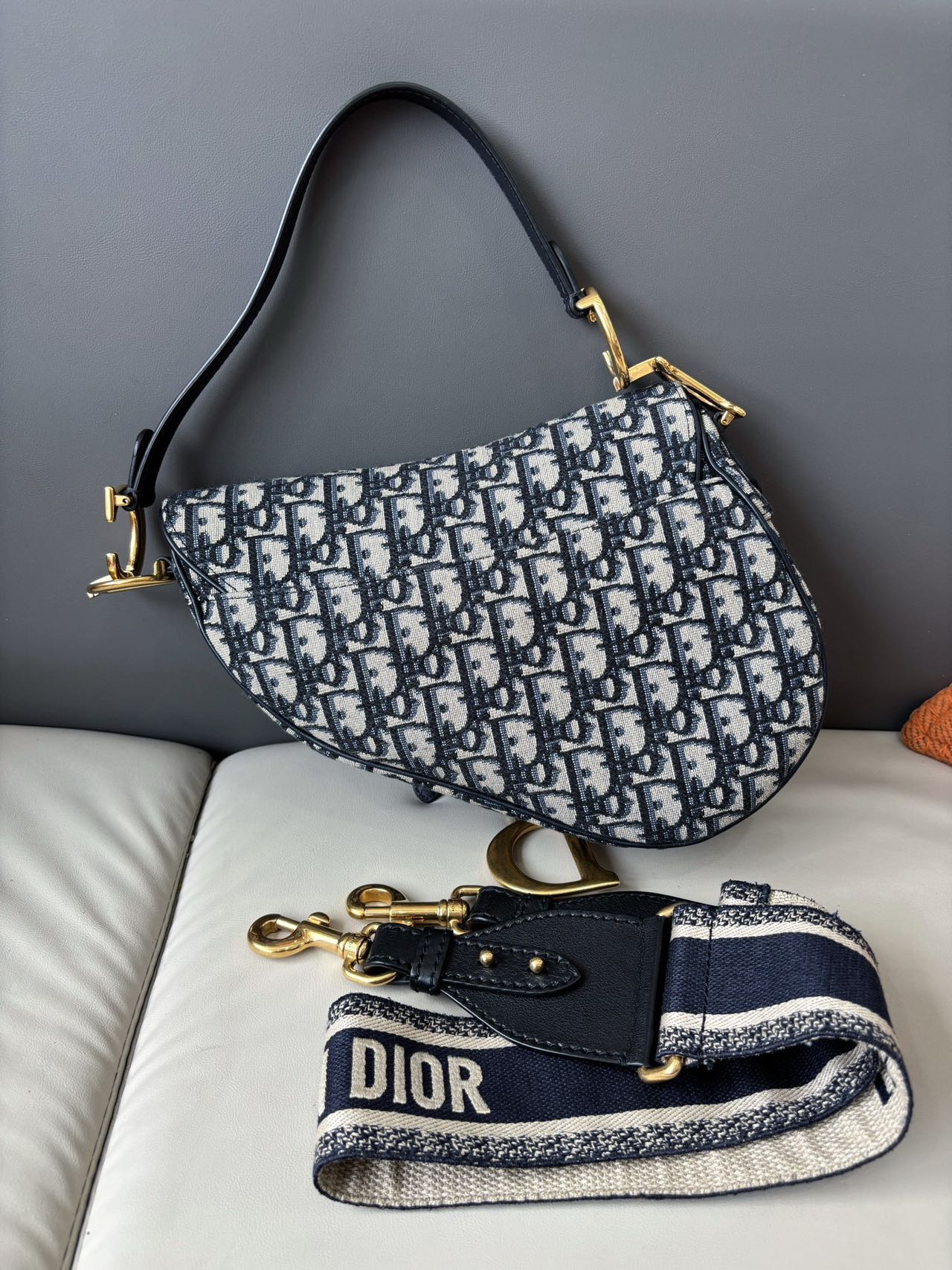 Pre-owned Certified Dior Medium Saddle in Blue Oblique Canvas, 2018, w/ dust bag, strap