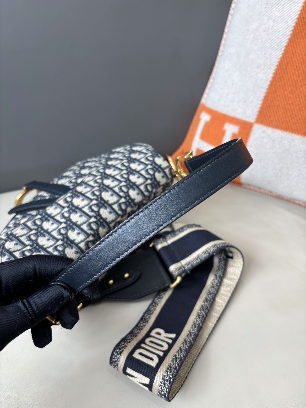 Pre-owned Certified Dior Medium Saddle in Blue Oblique Canvas, 2018, w/ dust bag, strap